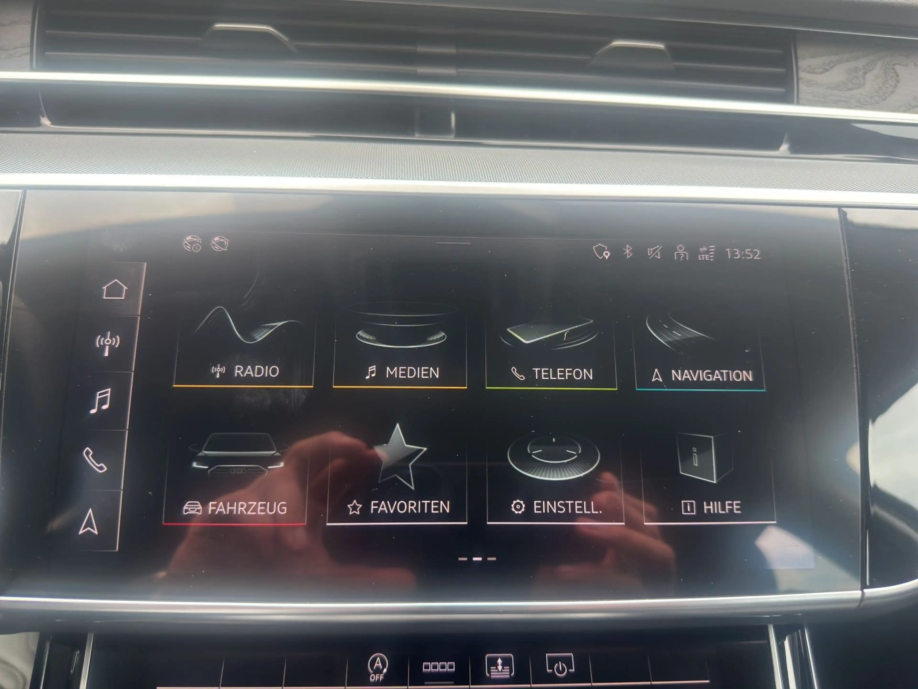 Audi A8 50 TDI Q HD-MATRIX VIRTUAL LEDER KAMERA — photo 14