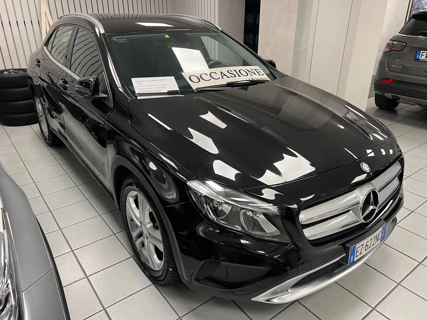 Mercedes-Benz GLA 180 A 180 cdi Sport Noir - 1