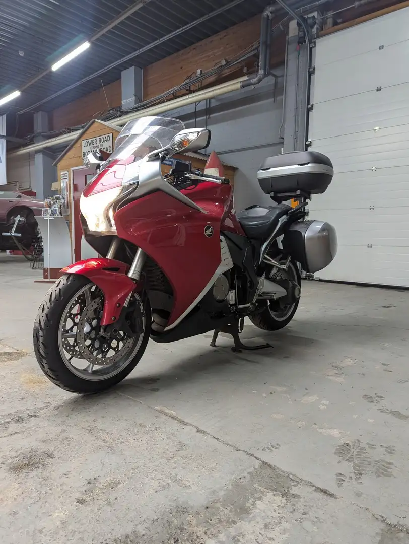 Honda VFR 1200 Piros - 1