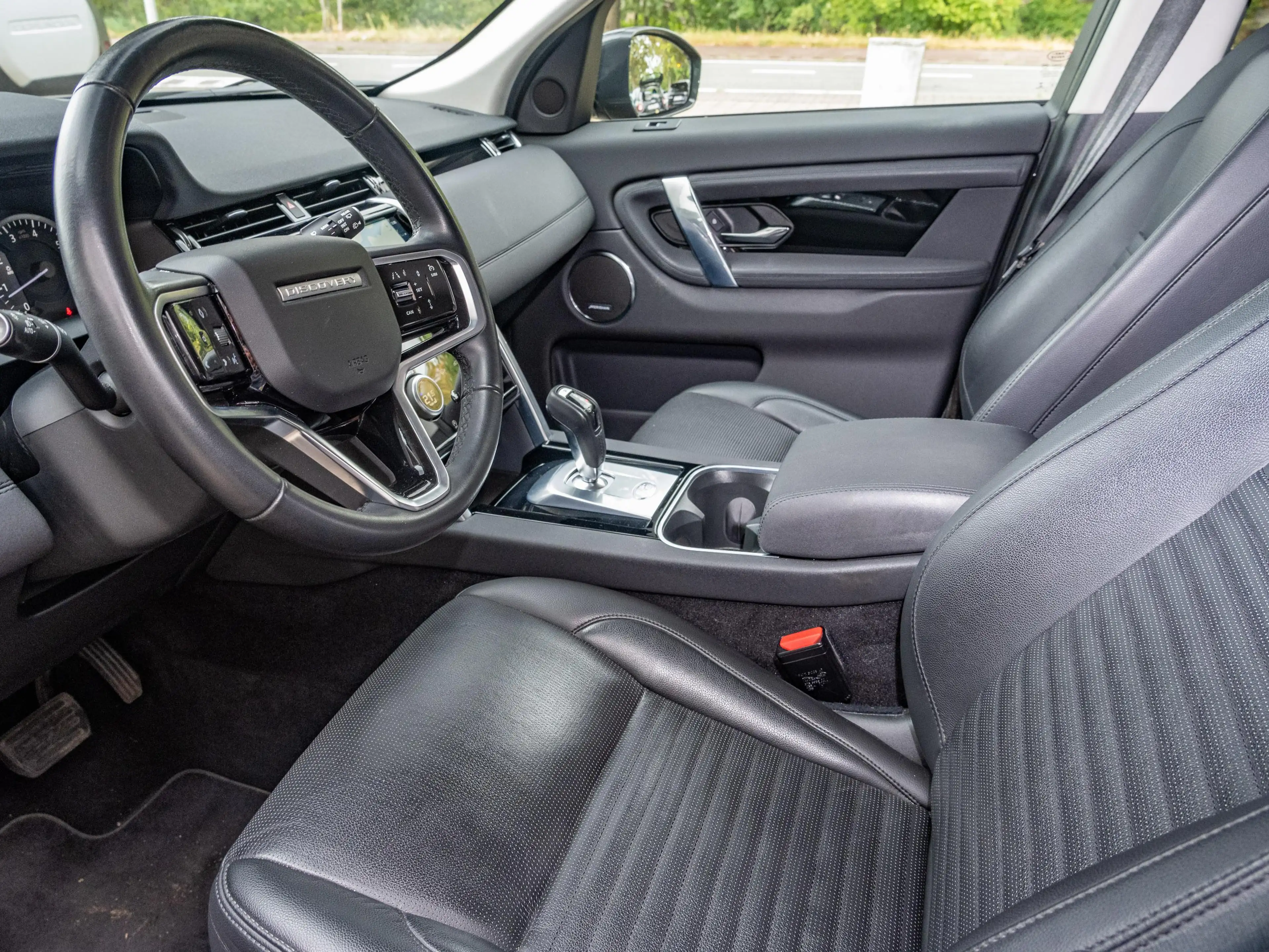 Land Rover Discovery Sport P200 SE AWD Auto. 23MY Memory | Keyless | LED | Ca — photo 8