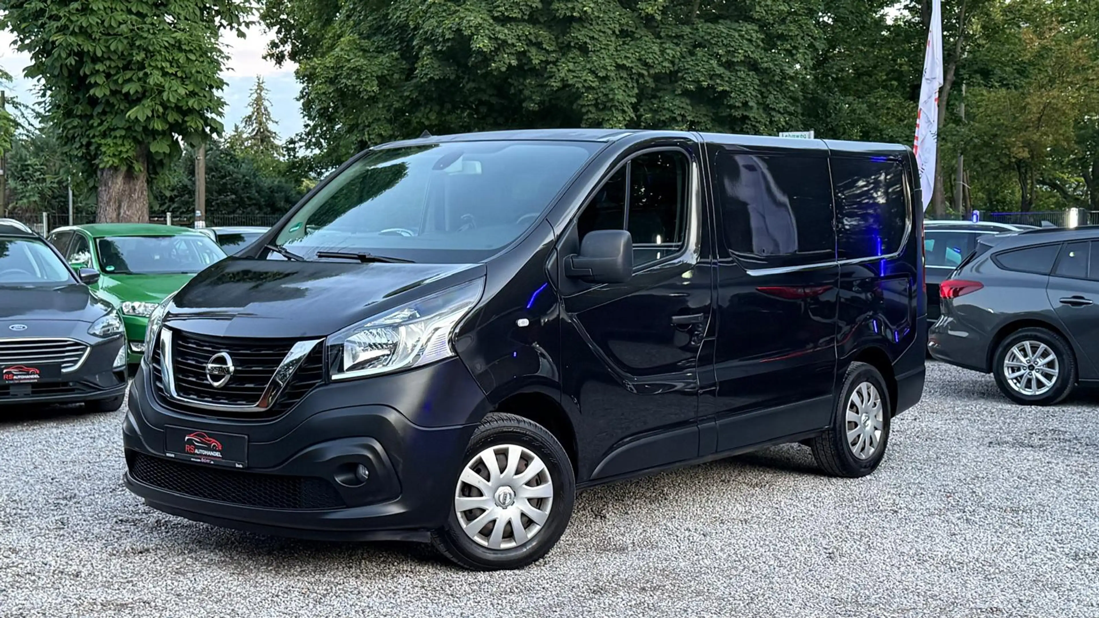 Nissan NV300 L1H1 2,7t COMFORT/Keyless/Temp./Kamera/PDC/AHK — photo 2