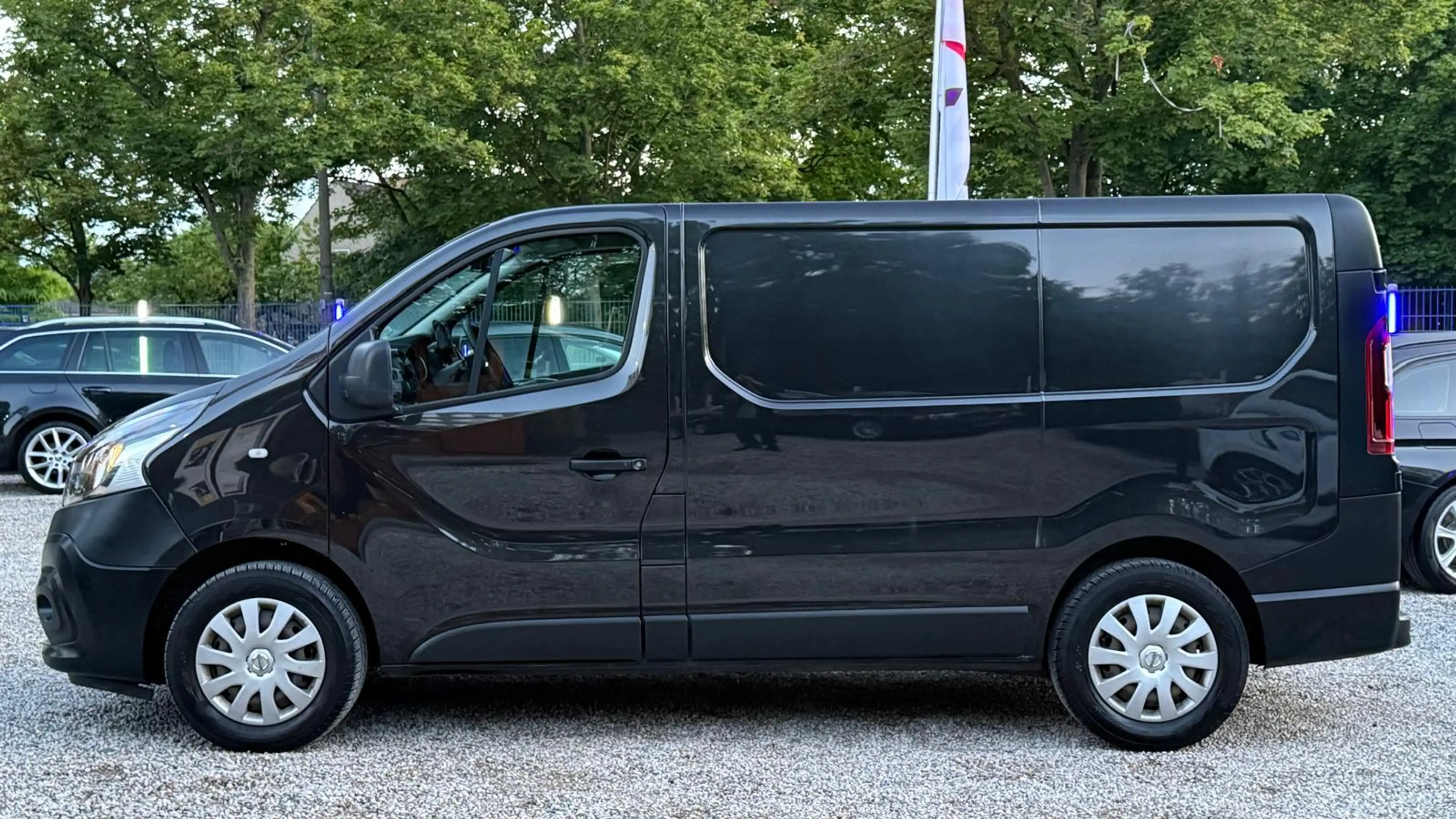 Nissan NV300 L1H1 2,7t COMFORT/Keyless/Temp./Kamera/PDC/AHK — photo 3