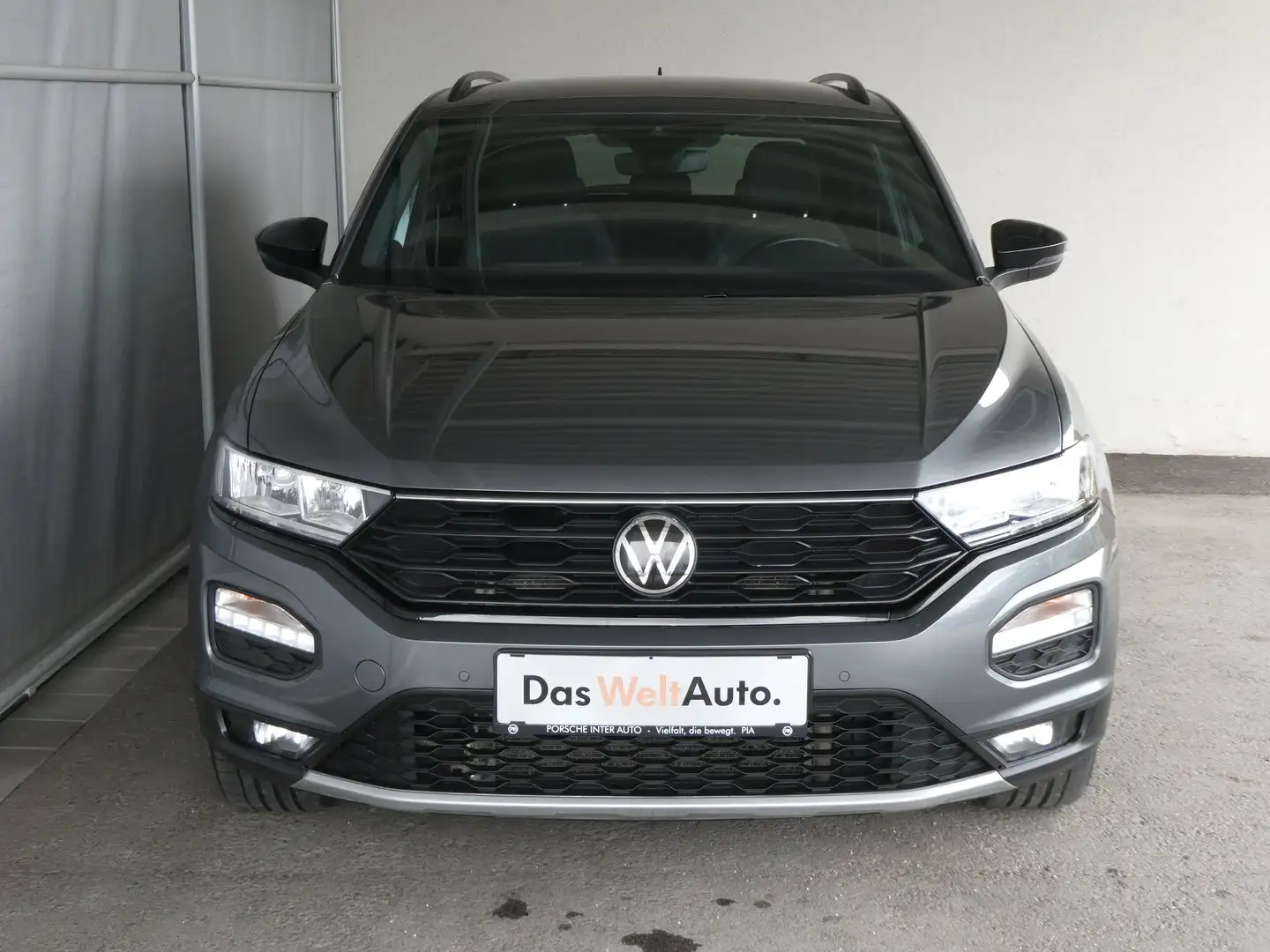 Volkswagen T-Roc Sport TDI SCR DSG Grau - 2
