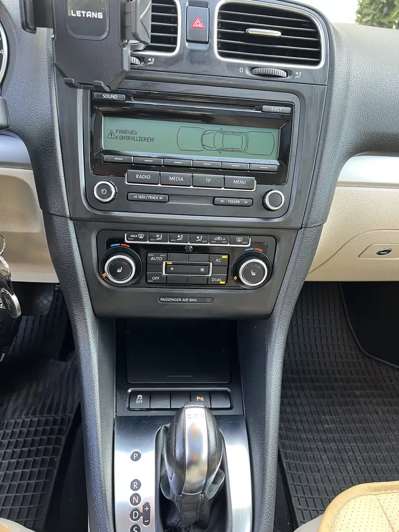 Volkswagen Golf 1.6 TDI DPF DSG Highline - 2