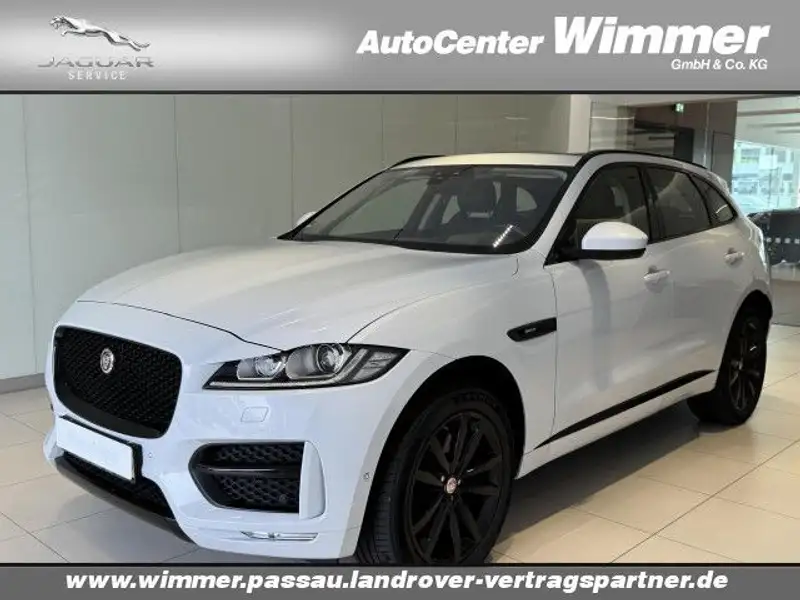 JAGUAR F-pace