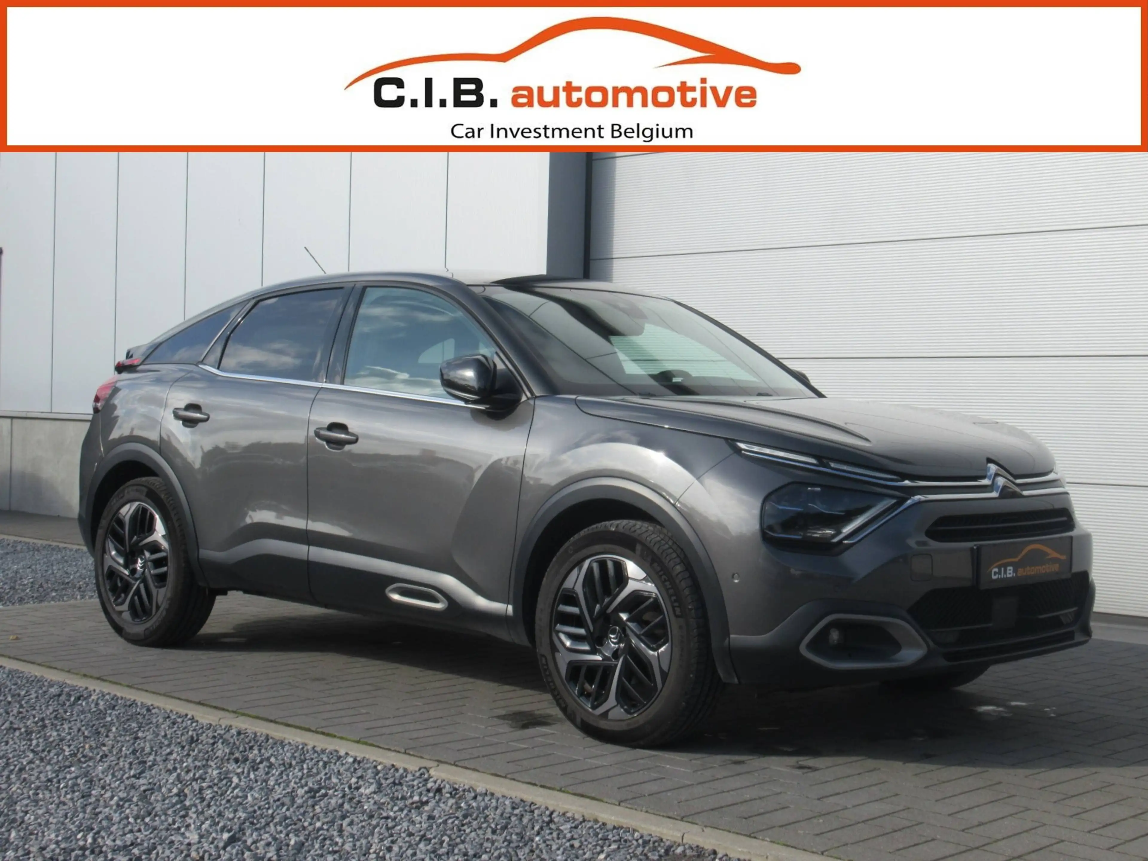 Citroen C4 1.5 HDi Aut. Shine / € 8.999 netto / Pano / Leder / Navi / ...