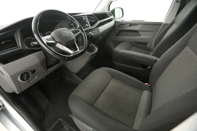 Volkswagen Transporter view 21