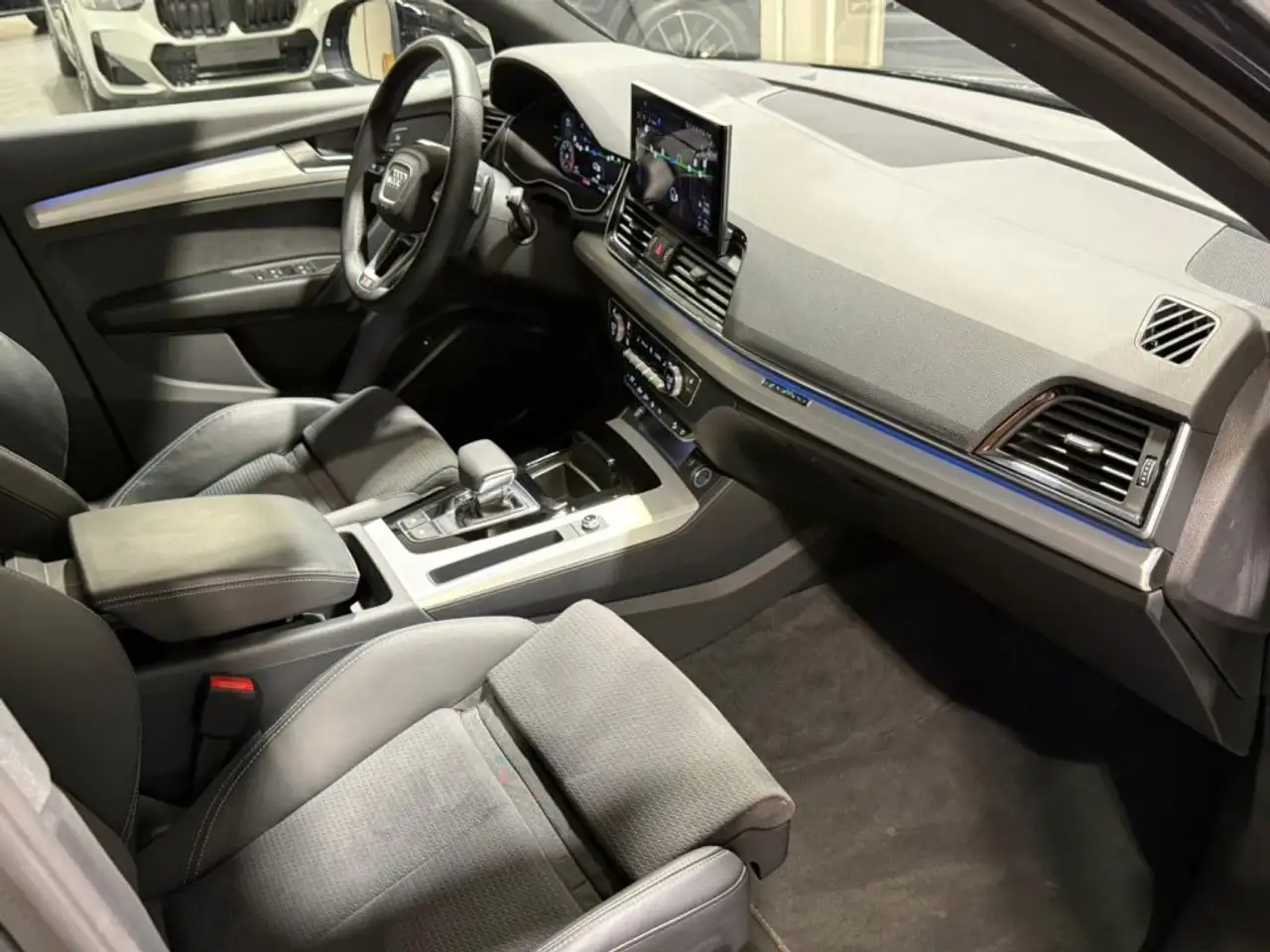 Audi Q5 SPB 40 TDI quattro S tronic S line NAVI LED 20, миниатюра 15