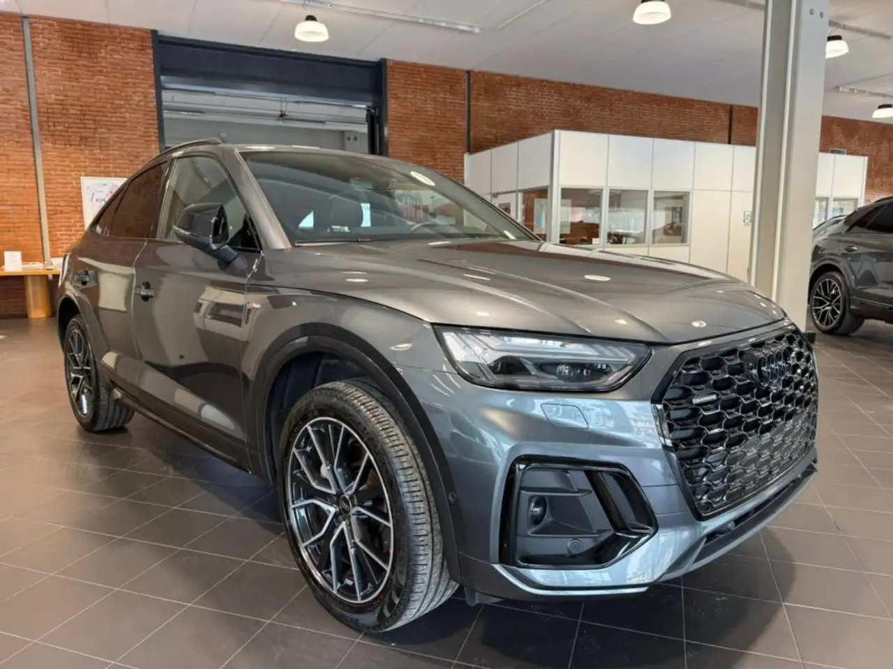 Audi Q5 SPB 40 TDI quattro S tronic S line NAVI LED 20, миниатюра 5
