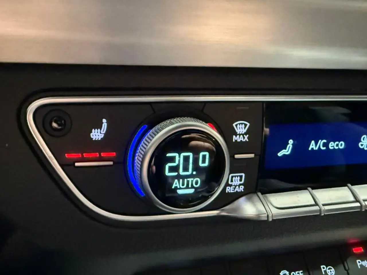 Audi Q5 SPB 40 TDI quattro S tronic S line NAVI LED 20, миниатюра 19