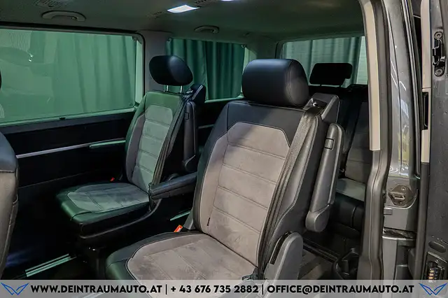 Volkswagen Multivan view 17