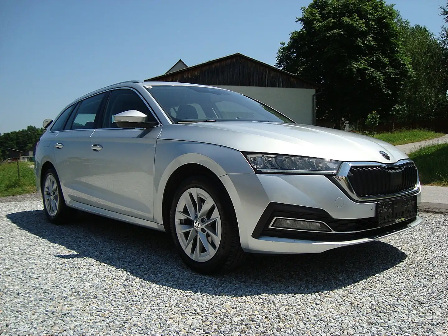 Skoda Octavia Combi 2,0 TDI Style DSG Mod 22 !! Argent - 2