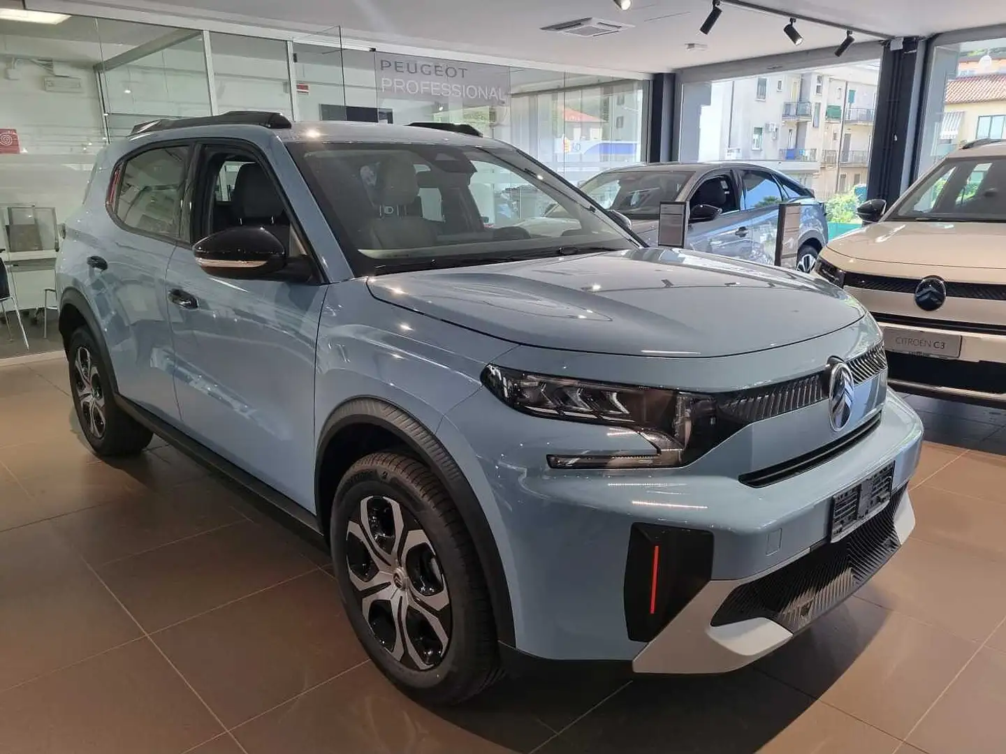 Citroen C3 Aircross 2ª s. Plus PureTech Turbo 100cv Km zero Bleu - 2