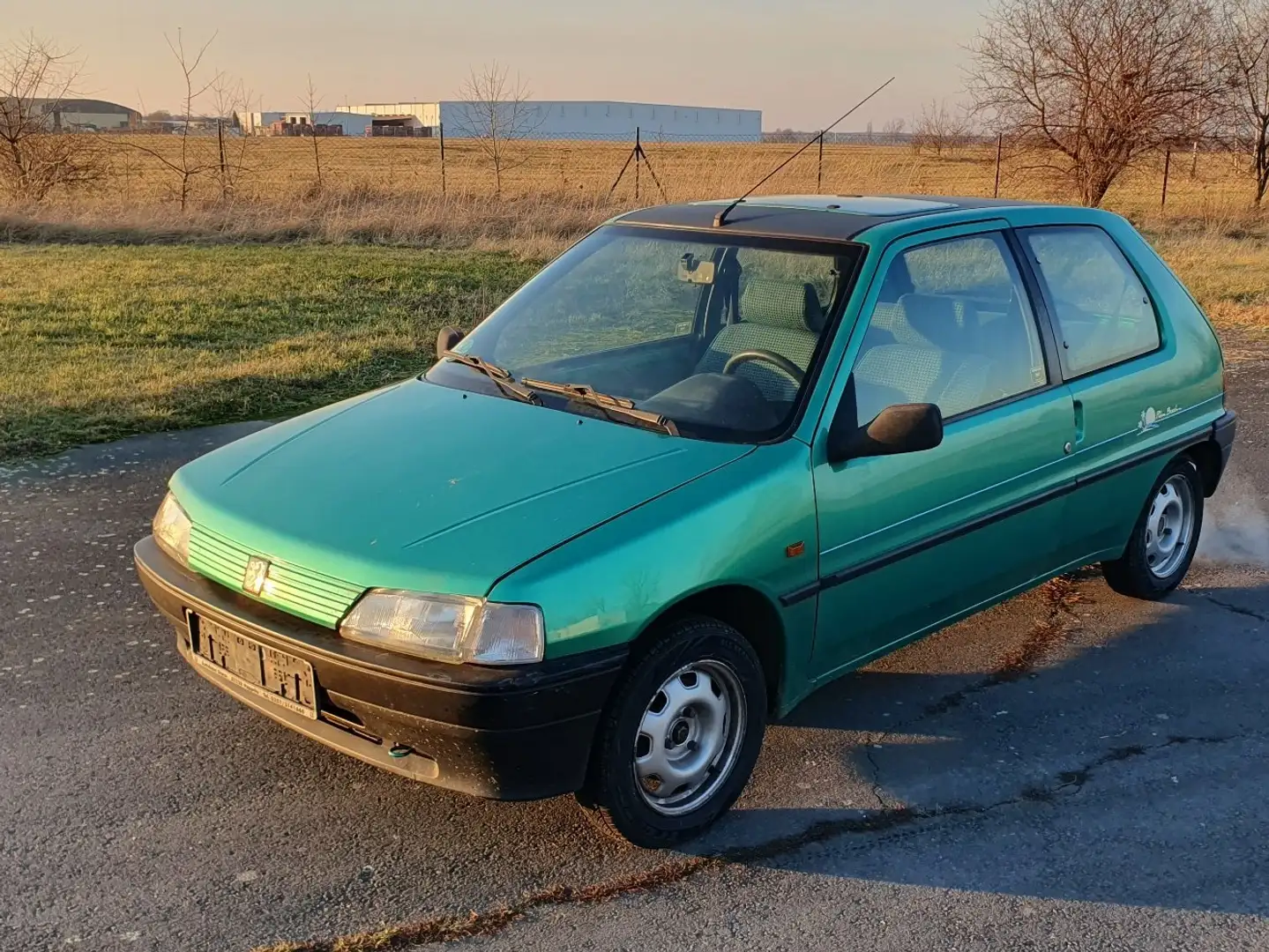 Peugeot 106 Palm Beach TÜV 07/26 Zielony - 1