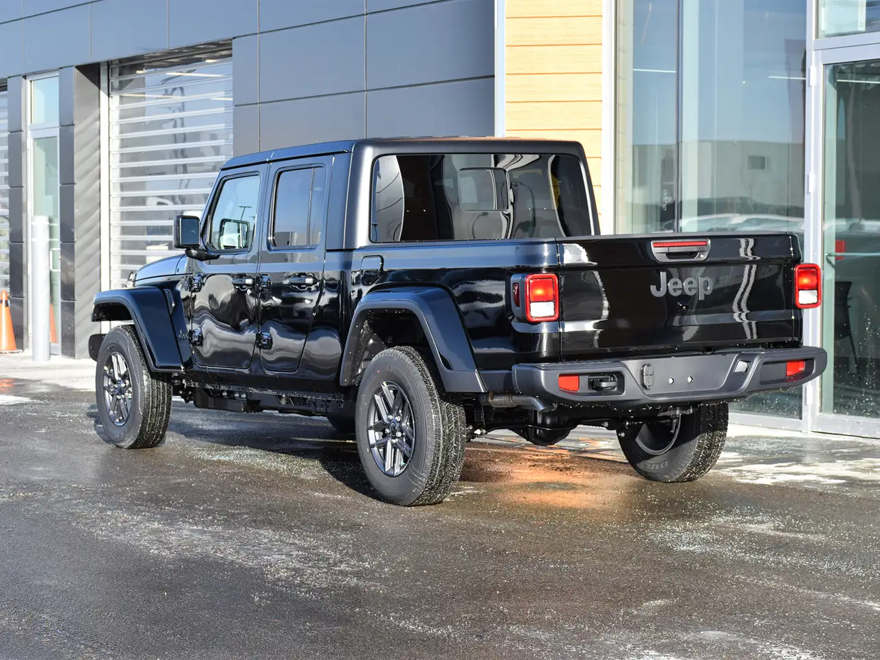 Jeep Gladiator photo Jeep Gladiator