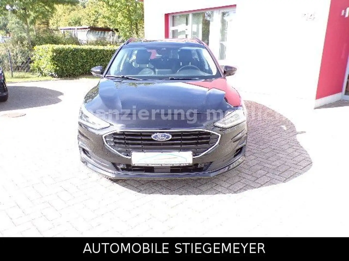 Ford Focus Turnier Cool & Connect Schwarz - 2