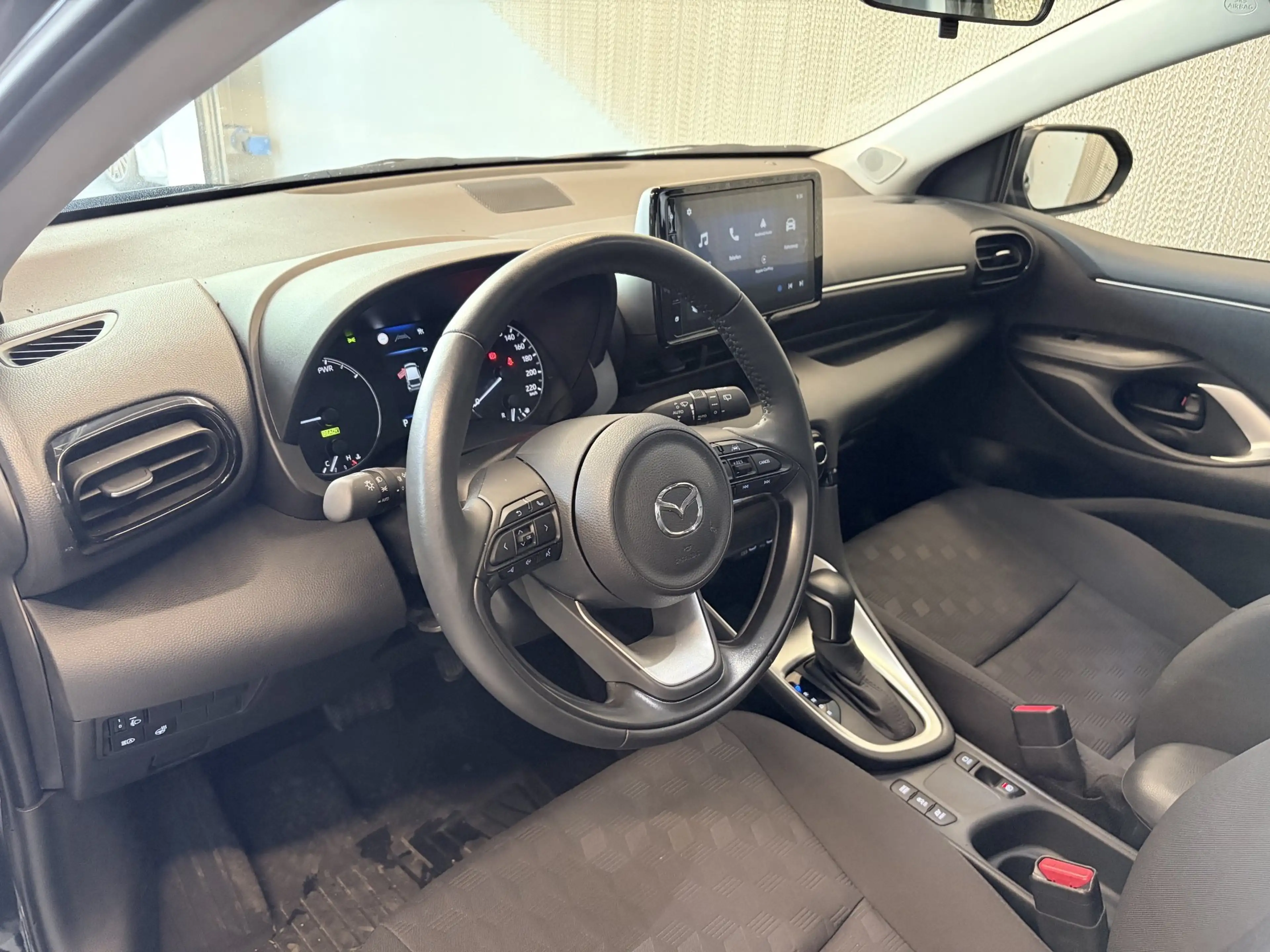 Mazda 2 Hybrid Exclusive Line — photo 9