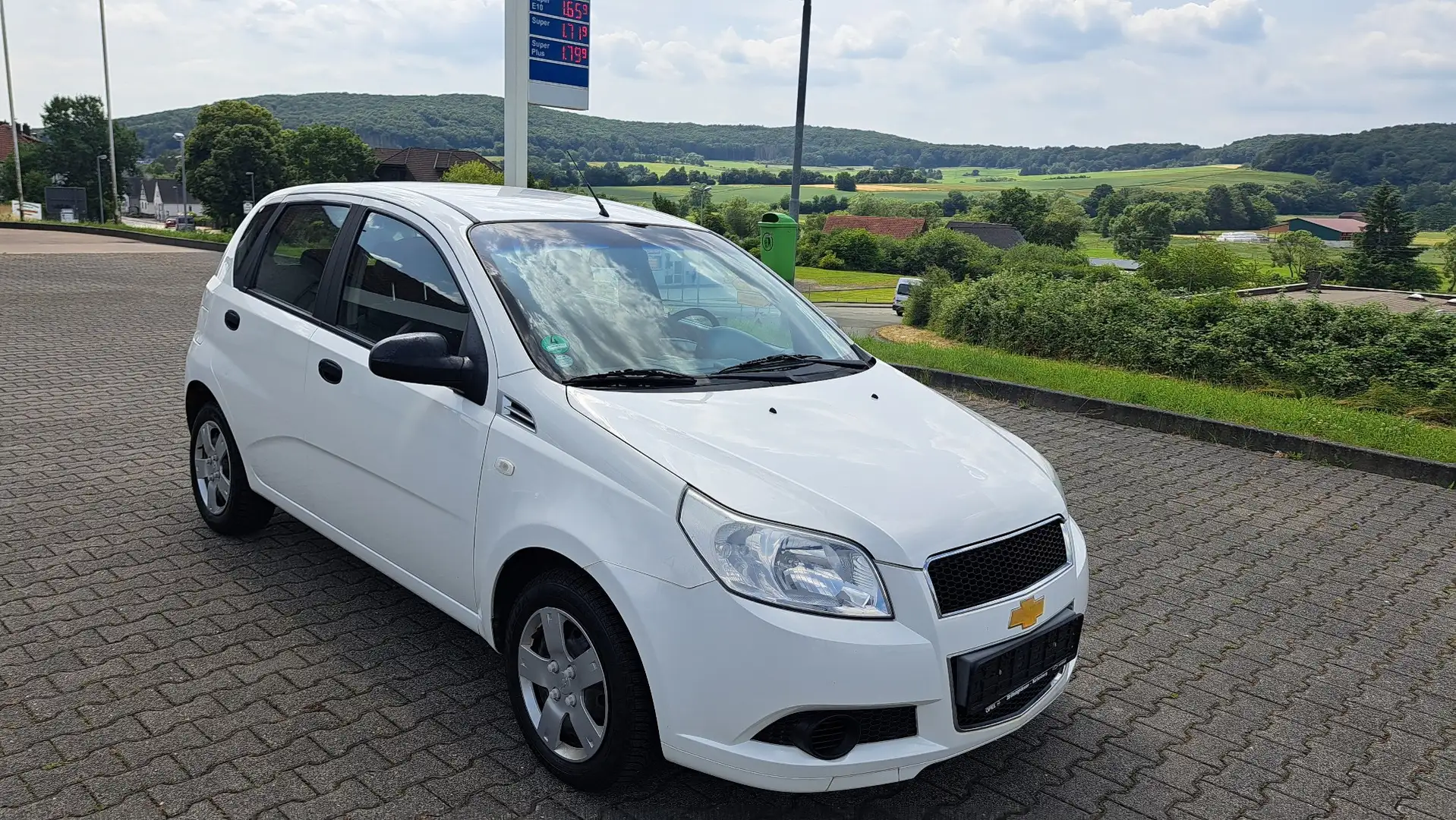 Chevrolet Aveo 1.2 Benzin/76tsd km Biały - 1