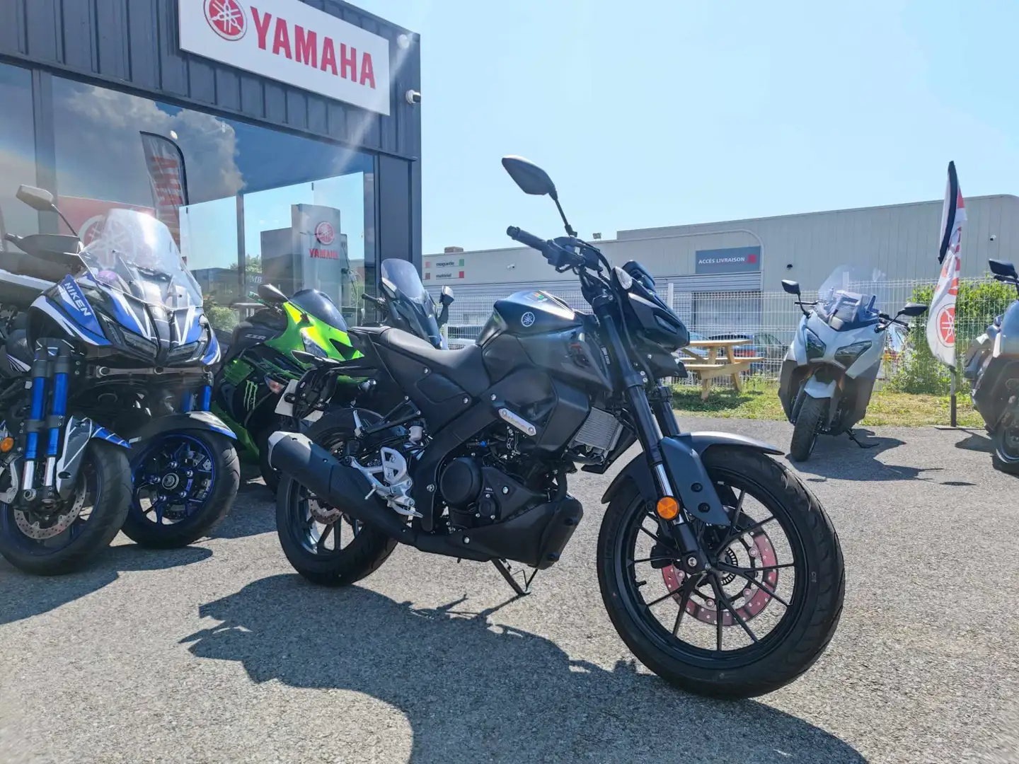 Yamaha MT-125 Noir - 2