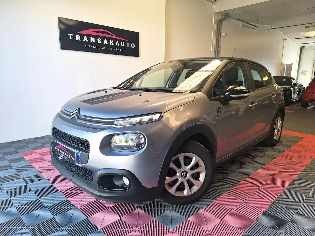 Citroen C3 PureTech 110 S\\u0026amp;S Graphic