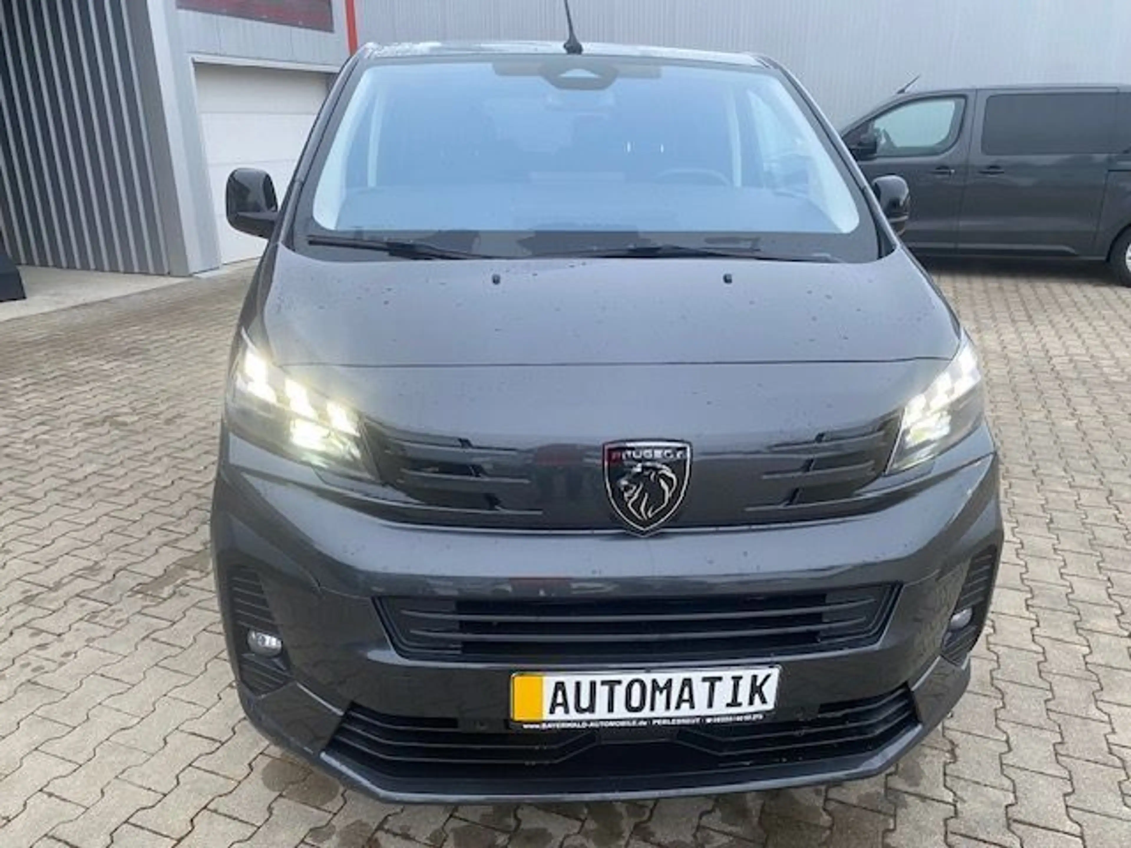 Peugeot Traveller Allure L2 2,2 Navi Leder Panodach ACC — photo 9