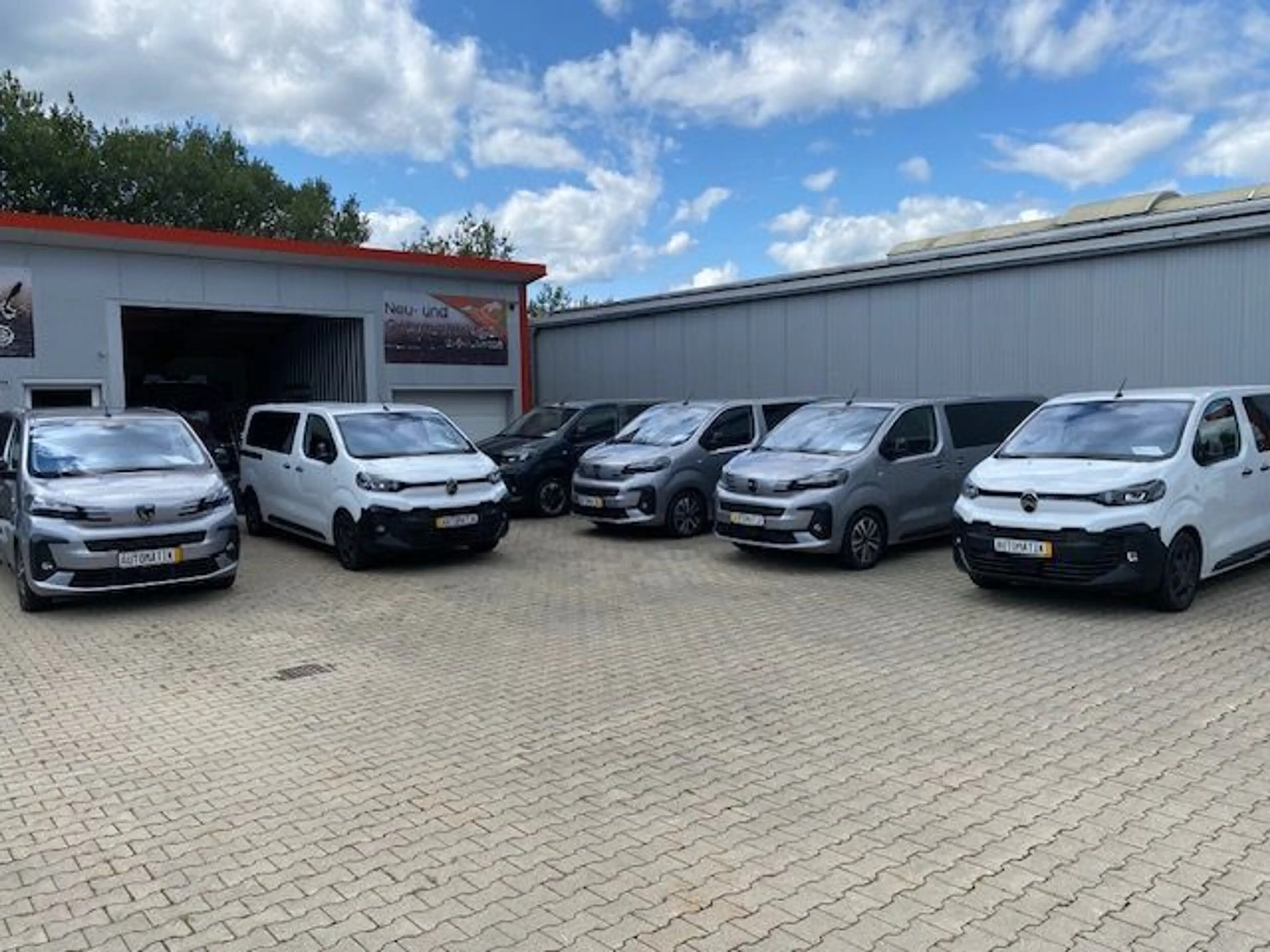 Peugeot Traveller Allure L2 2,2 Navi Leder Panodach ACC — photo 2