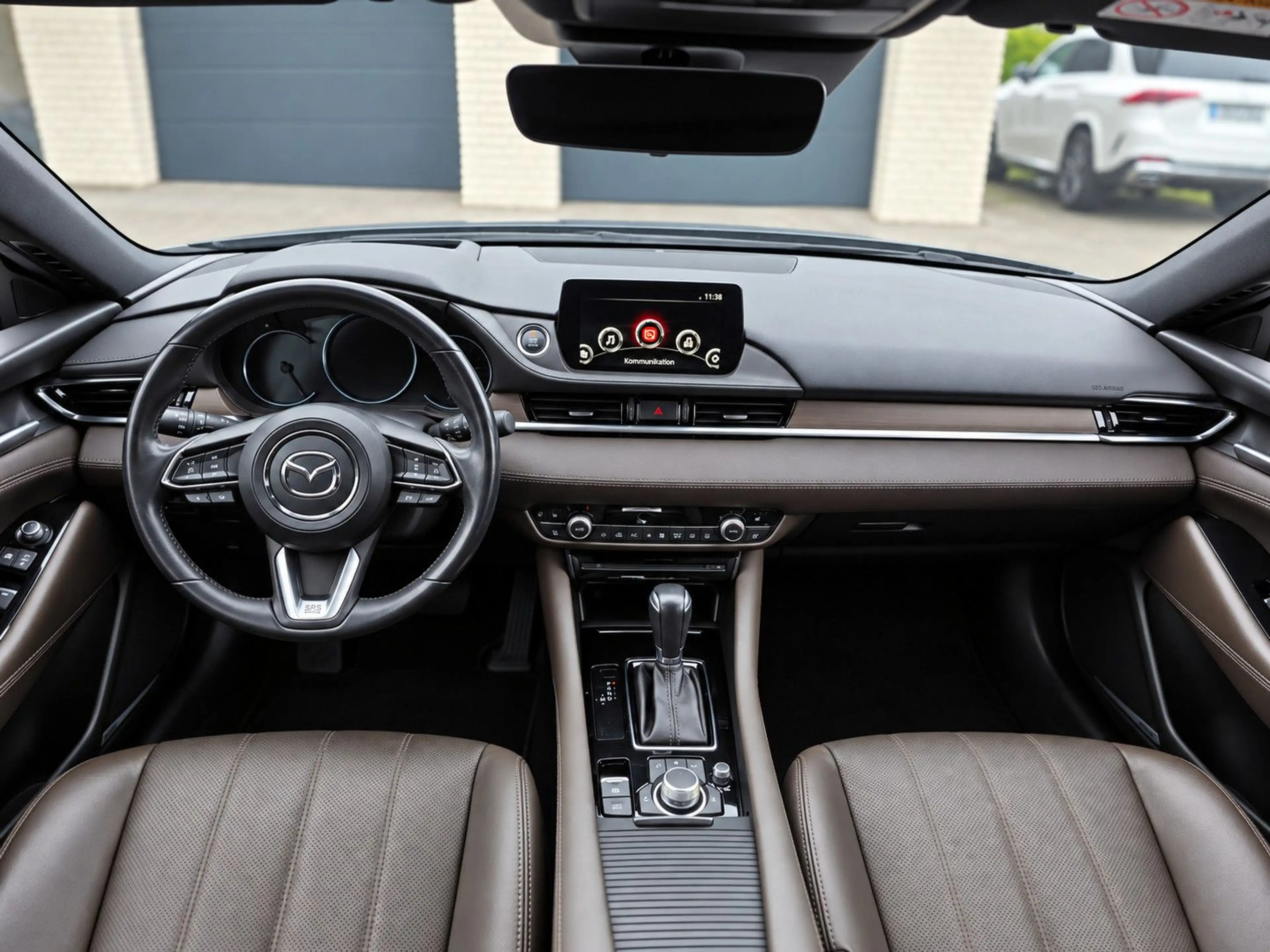 Mazda 6 2.2 SKYACTIV-D 184 Edition 100 Auto — photo 15