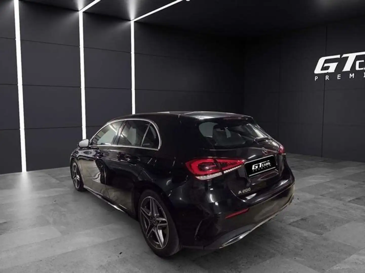 Mercedes-Benz A 200 AMG Negro - 2