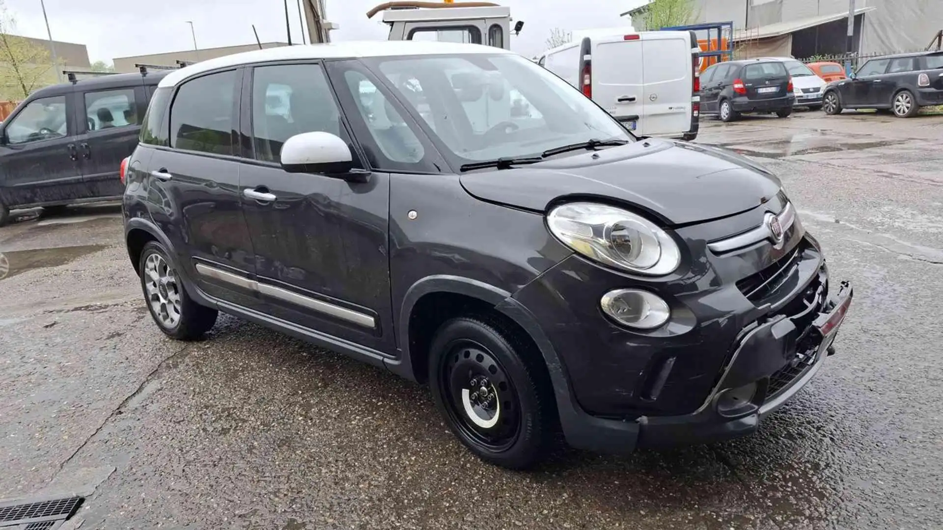 Fiat 500L 1.3 MJT DUALOGIC POCO INCIDENTATA Nero - 1