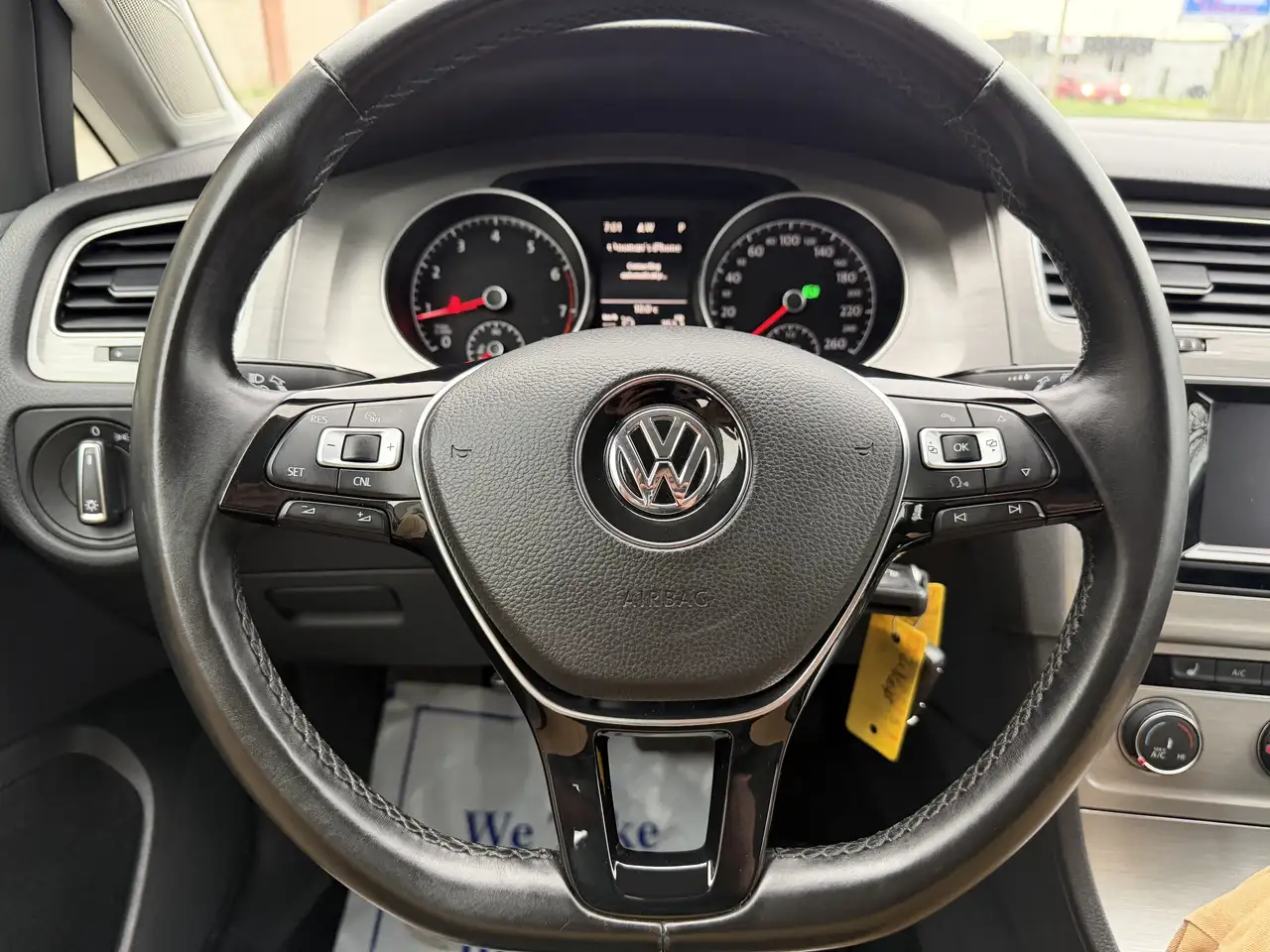 Volkswagen Golf снимка Volkswagen Golf