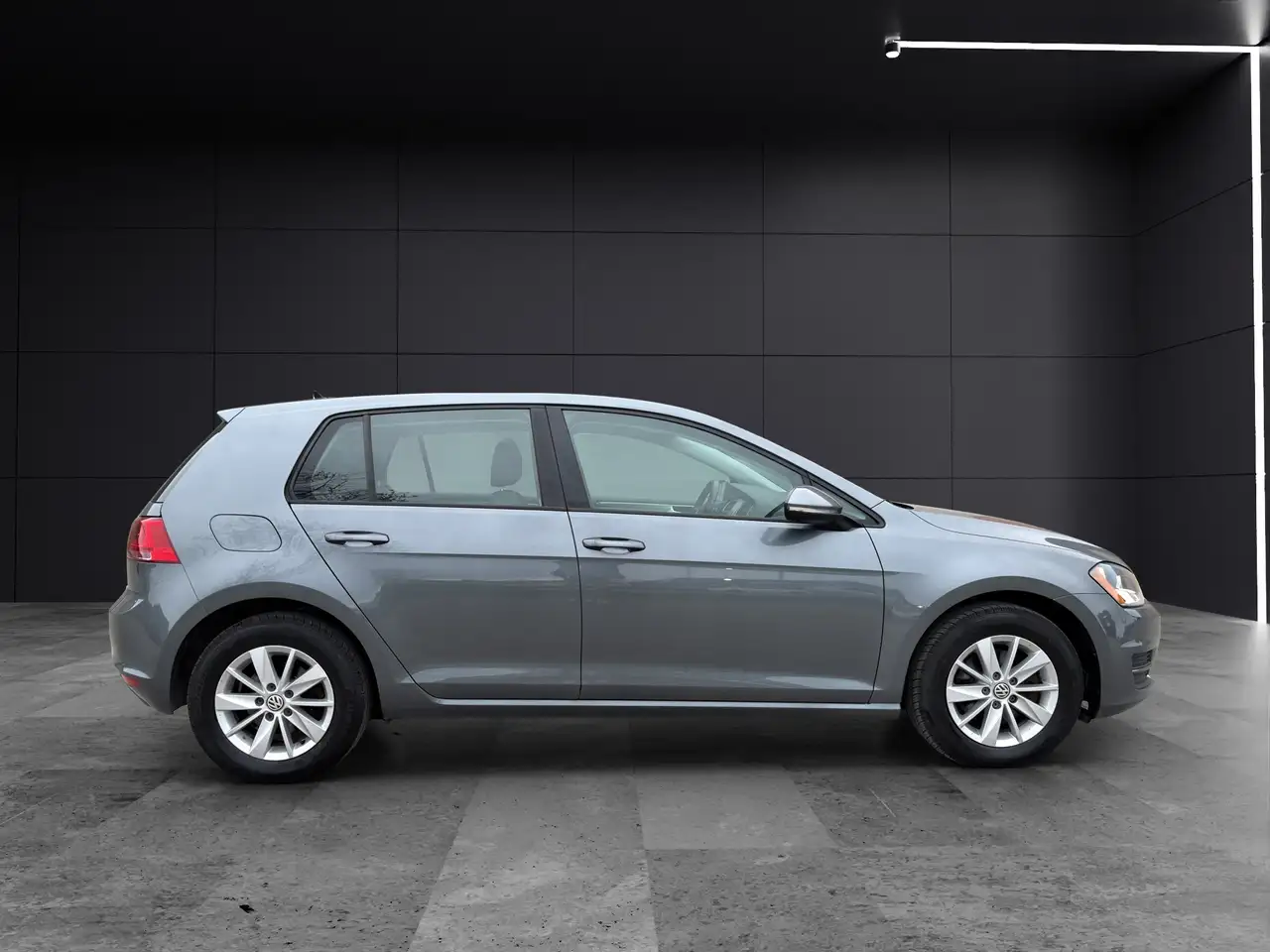 Volkswagen Golf снимка Volkswagen Golf