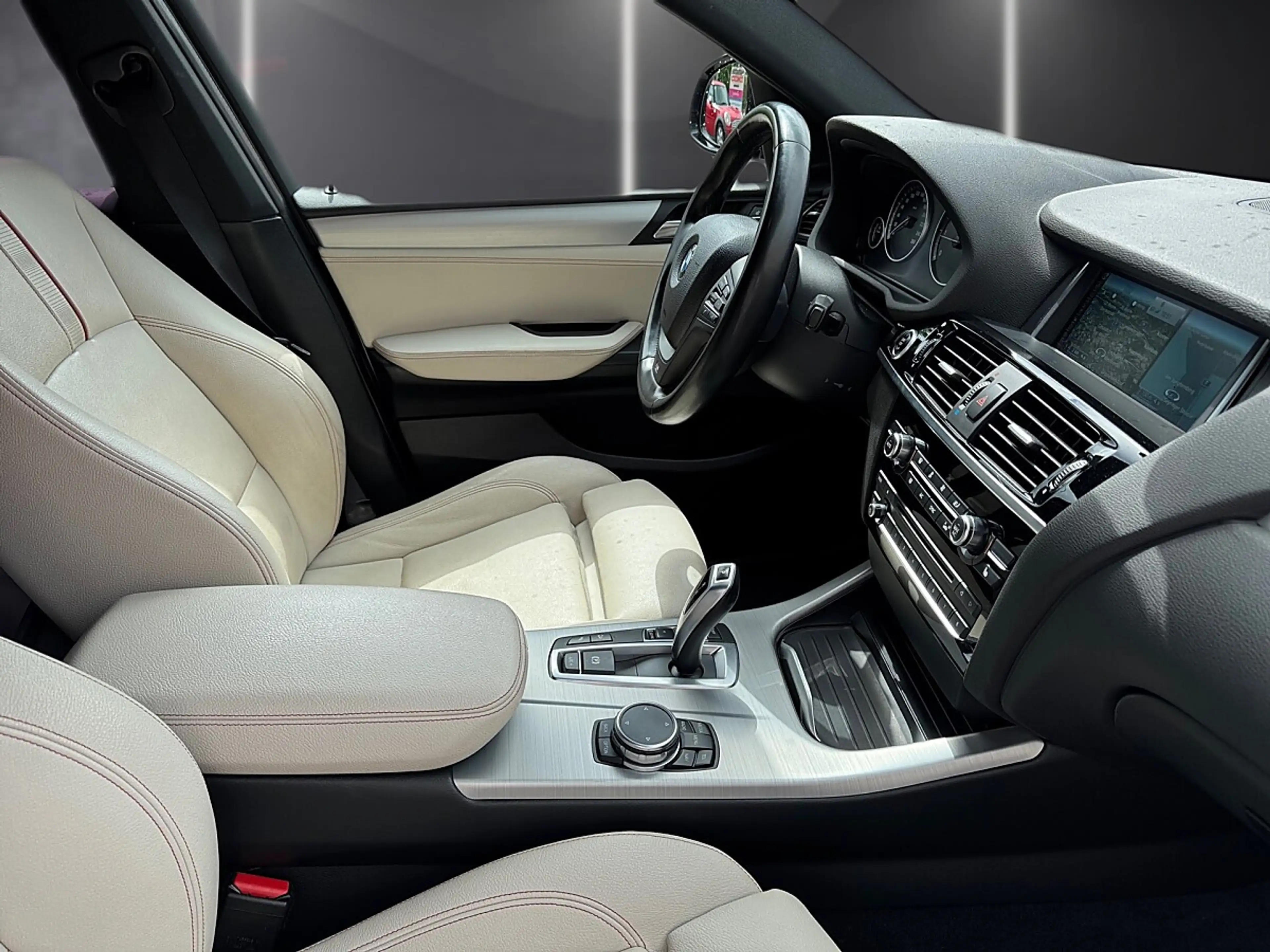 BMW X4 xDrive 20d Aut. / M-Paket ab werk / monatlich a... — photo 14