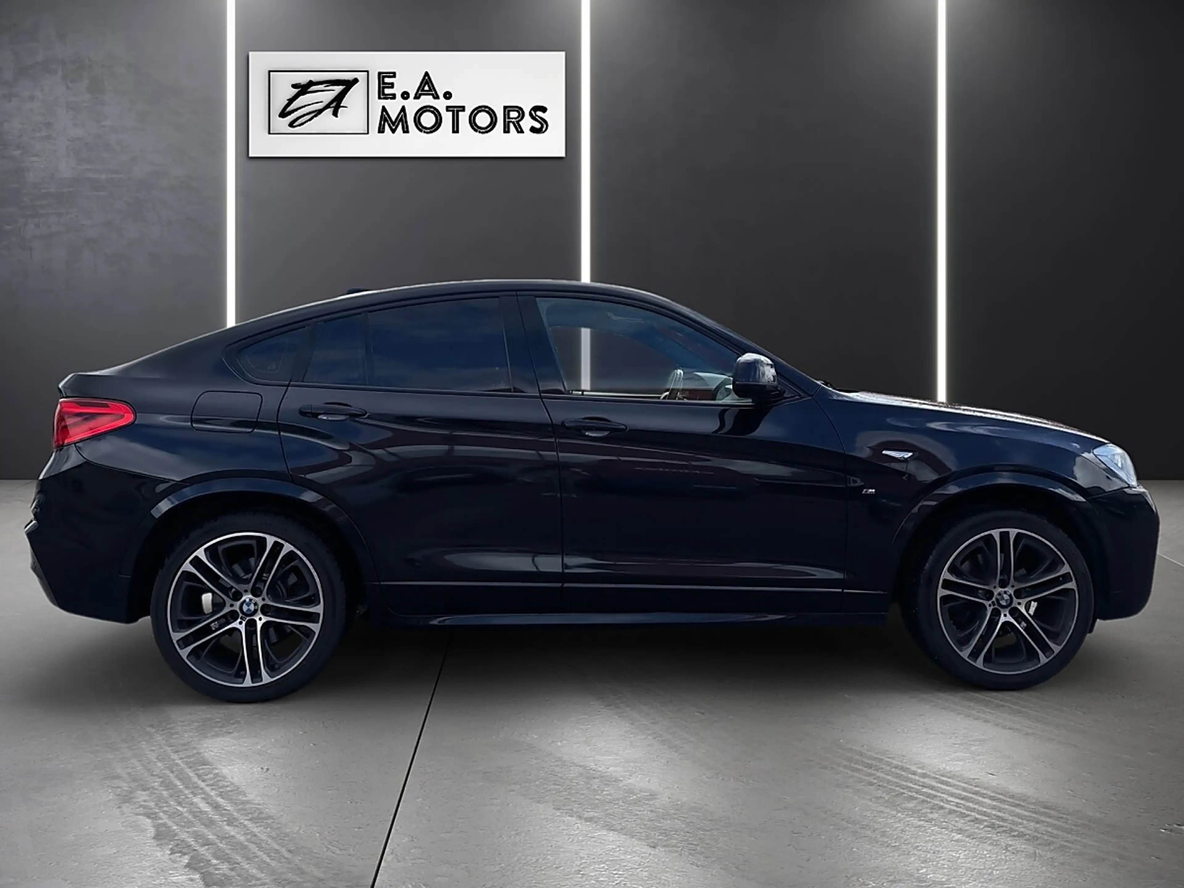 BMW X4 xDrive 20d Aut. / M-Paket ab werk / monatlich a... — photo 4