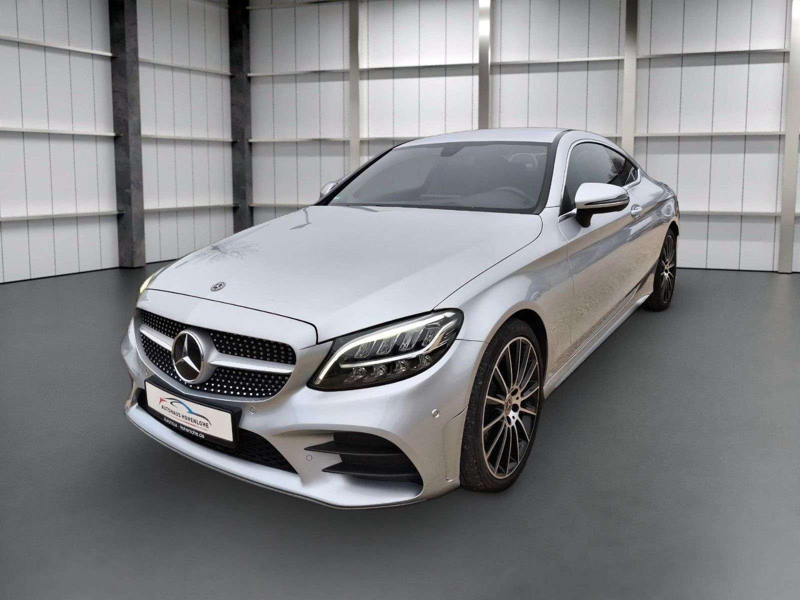 Second hand Mercedes Benz C-Class 