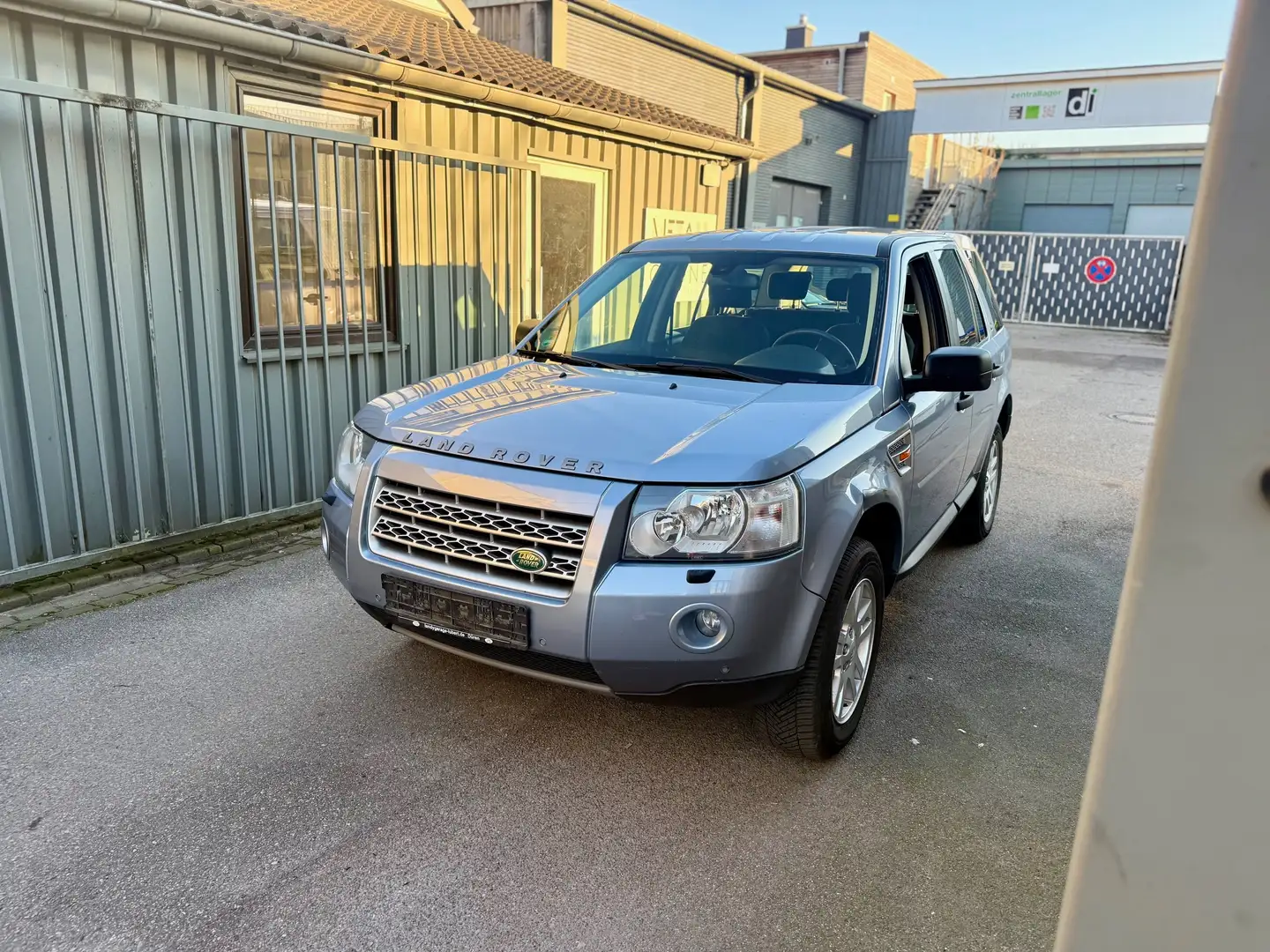 Land Rover Freelander S TD4 1.Hand Allrad 172.928 KM Sitzheizung PDC Blau - 1