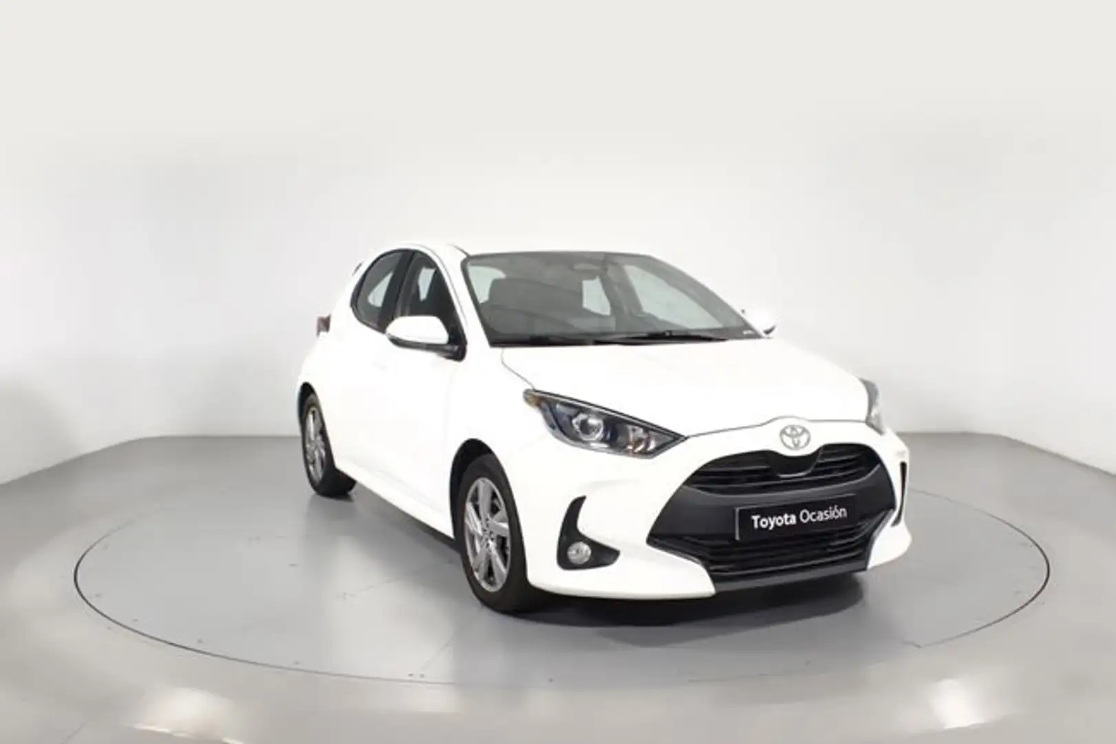 Toyota Yaris 1.5 VVT-I HEV ACTIVE PLUS 5P Blanco - 1