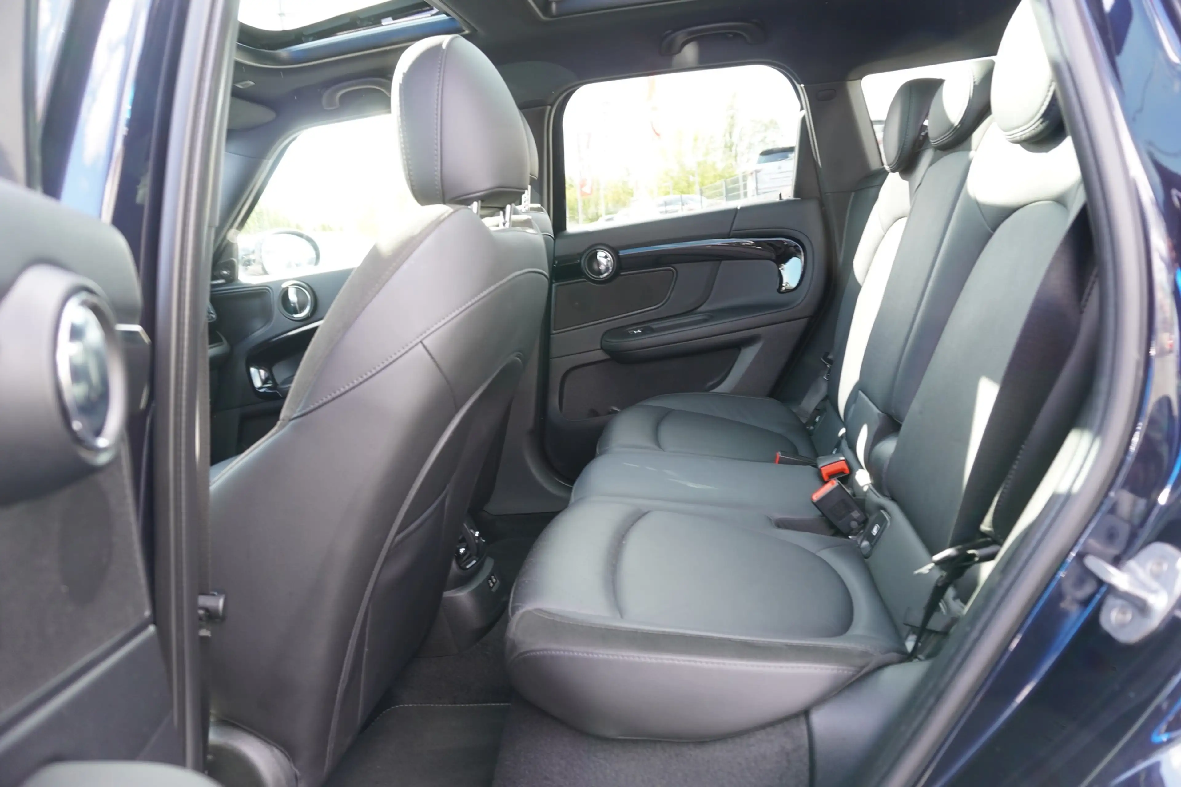 MINI Cooper Countryman SE All4 LED Navi ACC Panorama — photo 11