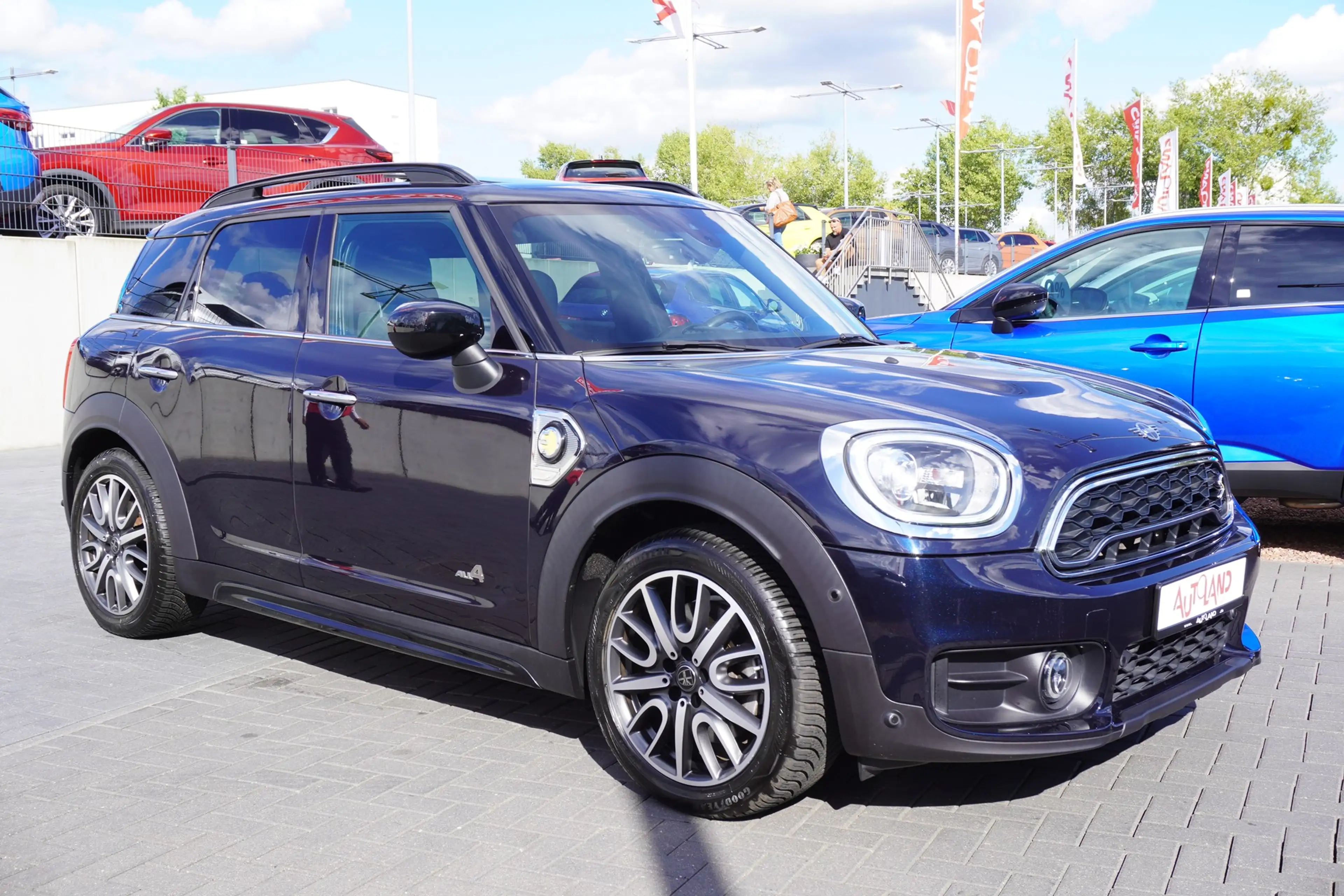 MINI Cooper Countryman SE All4 LED Navi ACC Panorama — photo 6