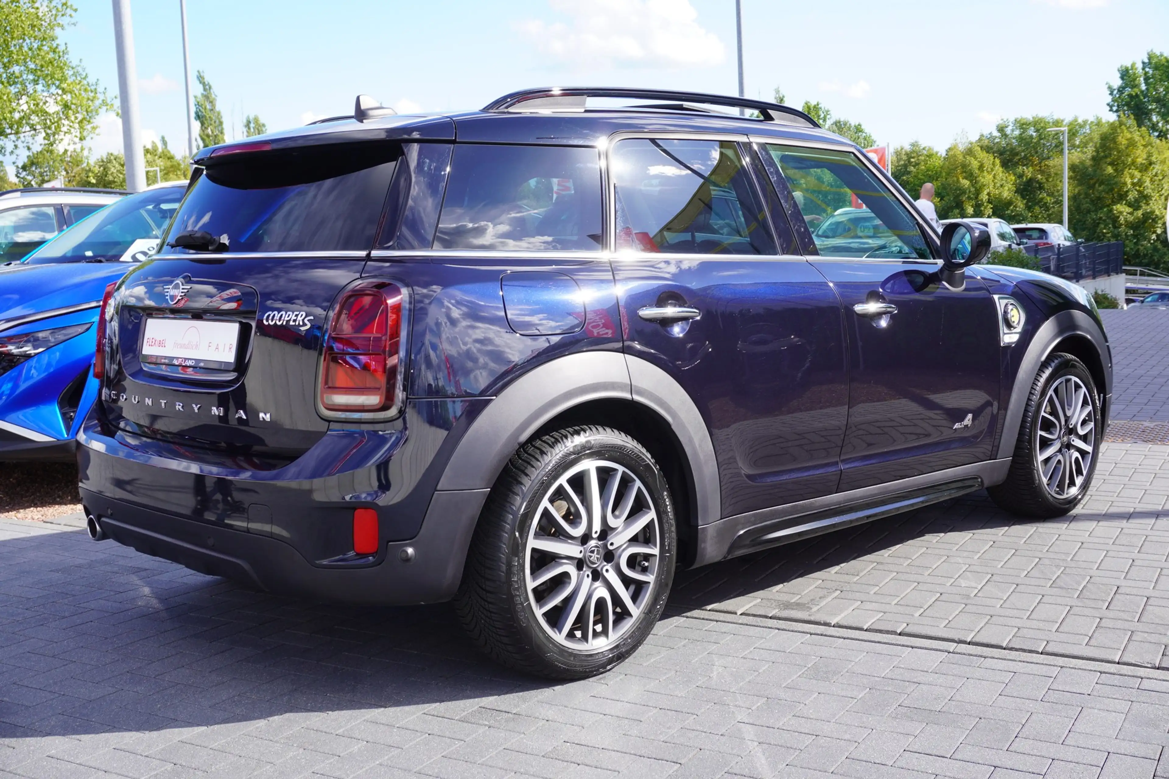 MINI Cooper Countryman SE All4 LED Navi ACC Panorama — photo 5