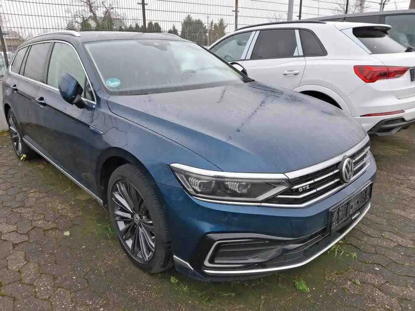 Volkswagen Passat Variant GTE 1.4 TSI"R-Line/Matrix/HeadUp" Blau - 2