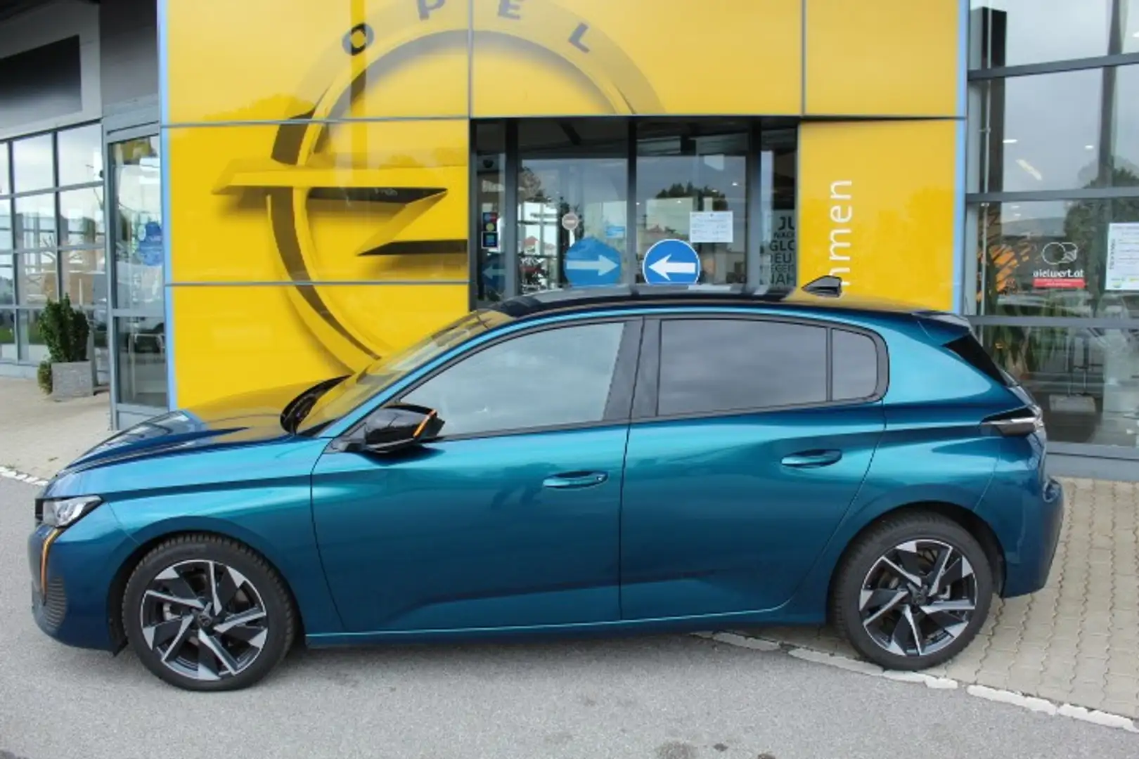 Peugeot 308 BlueHDi 130 S&S EAT8 Allure Blau - 2