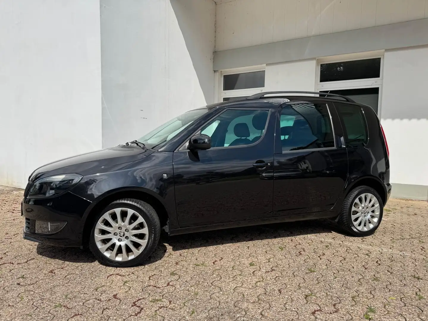 Skoda Roomster 1.2 TSI "Best of" 1.Hand Klima Sitzhzg. Schwarz - 2