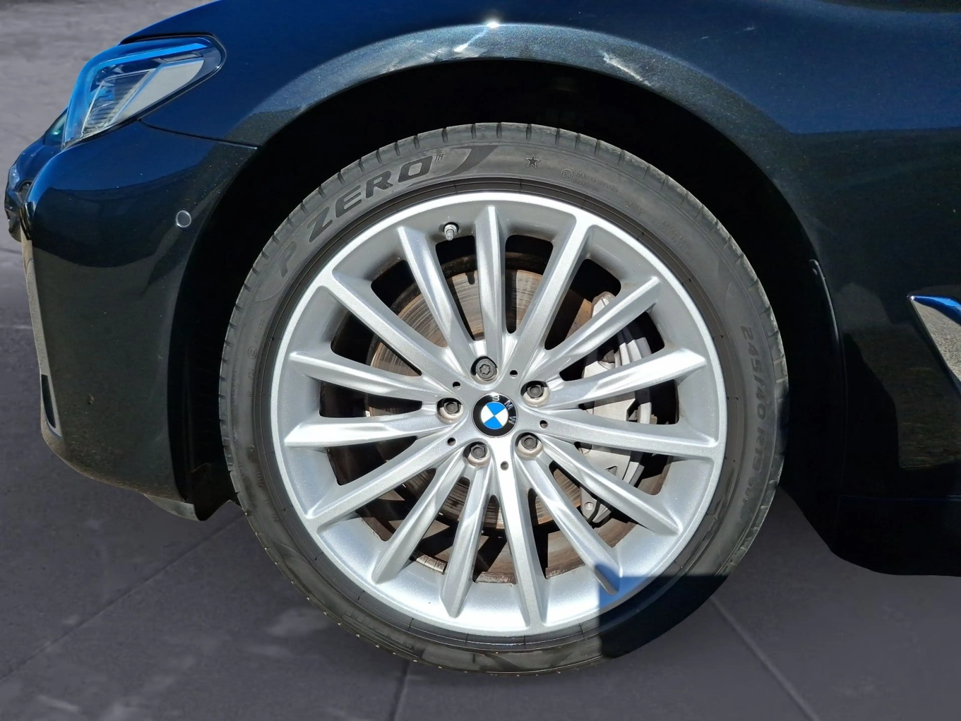 BMW 530 d Touring Luxury Line Innovationsp. Aut. AHK — photo 8