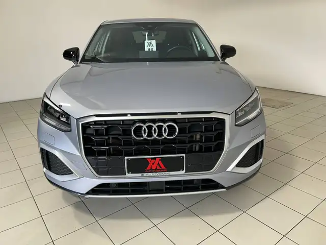 Audi Q2 view 4