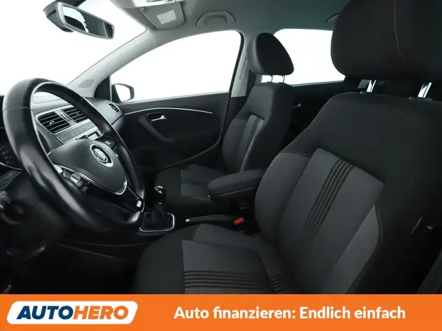 Volkswagen Polo view 10