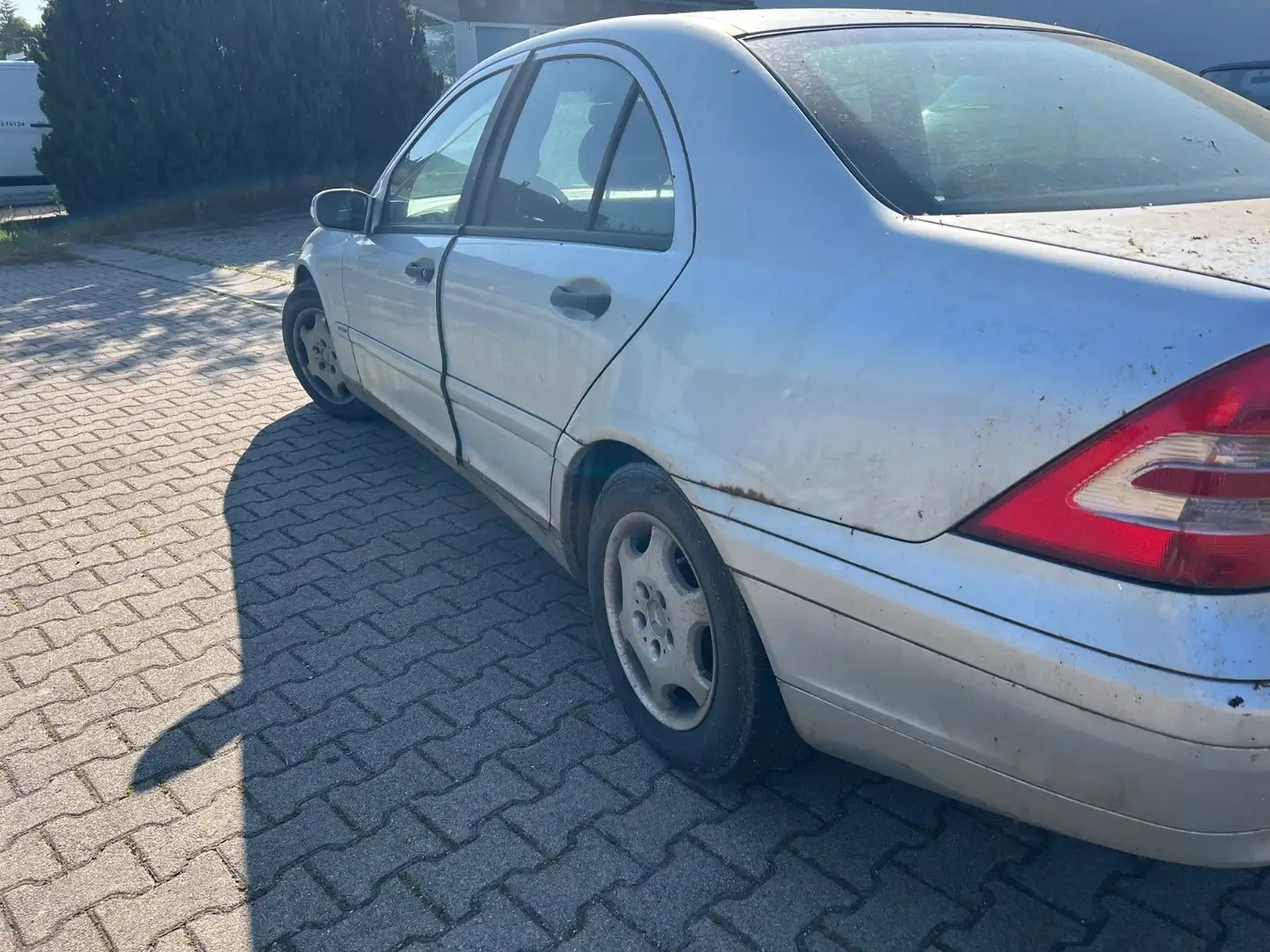 Mercedes-Benz C 180 ELEGANCE - 2