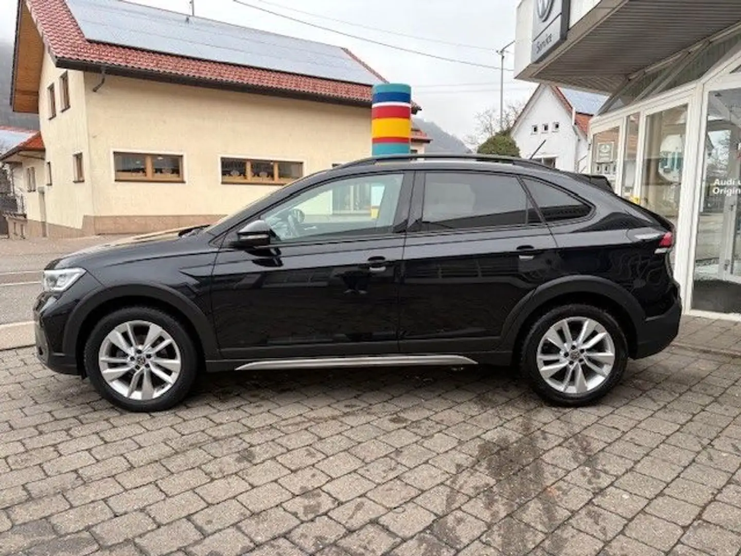 Volkswagen Taigo 1.0 TSI Life NAV/SHZ/LED/ALU Noir - 2