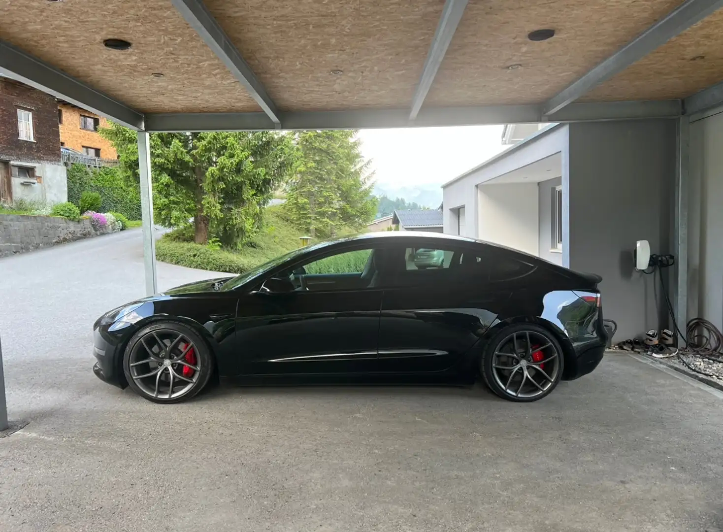 Tesla Model 3 Performance Negru - 1