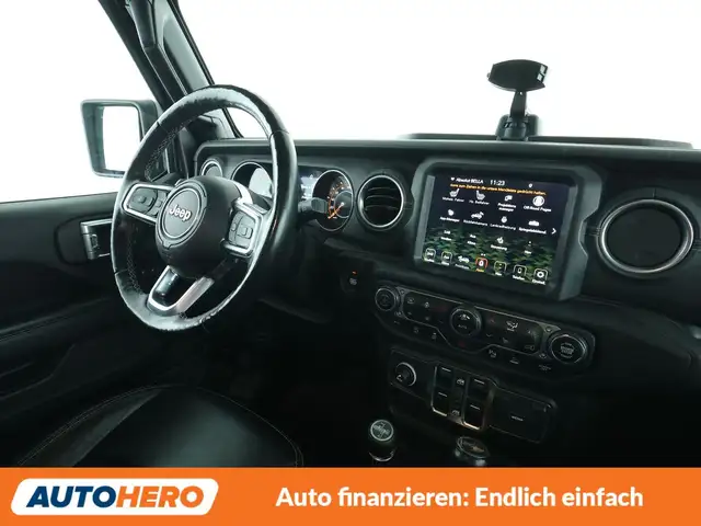 Jeep Wrangler view 13