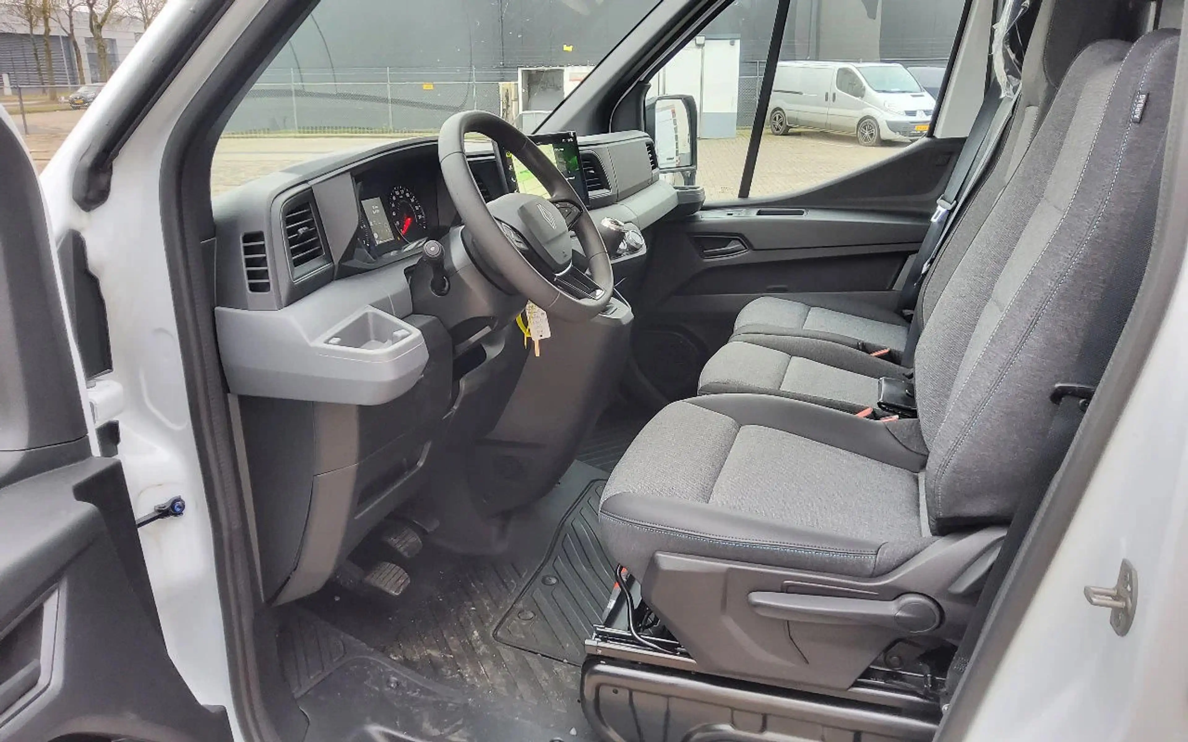 Renault Master 150.35 L2H2 - V-97-LRK - DUBBELE CABINE UITVOERING — photo 5